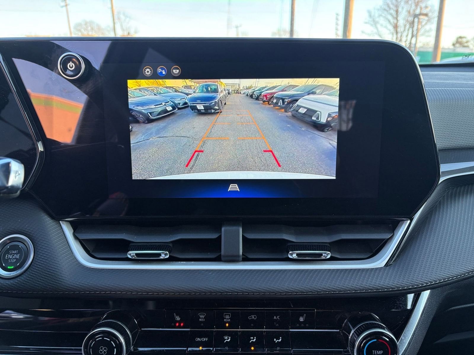 Thumbnail: 2025 Chevrolet Equinox - 17