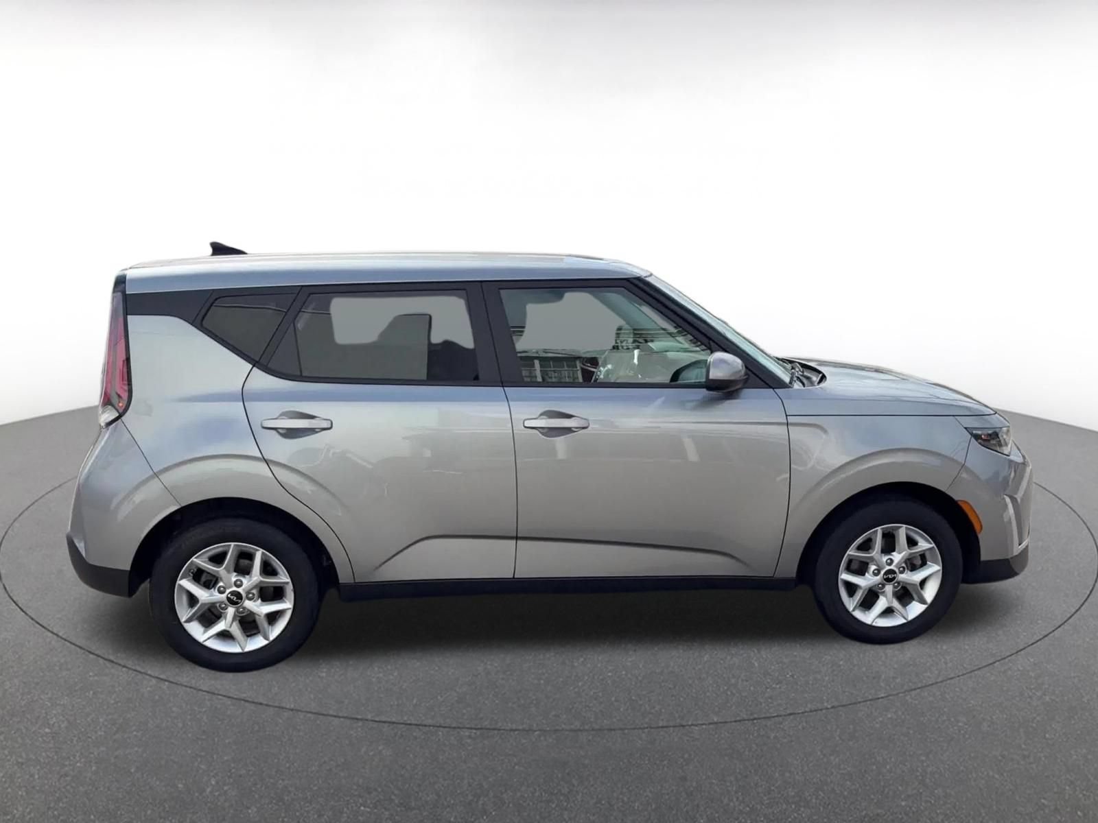 Thumbnail: 2025 Kia Soul - 15