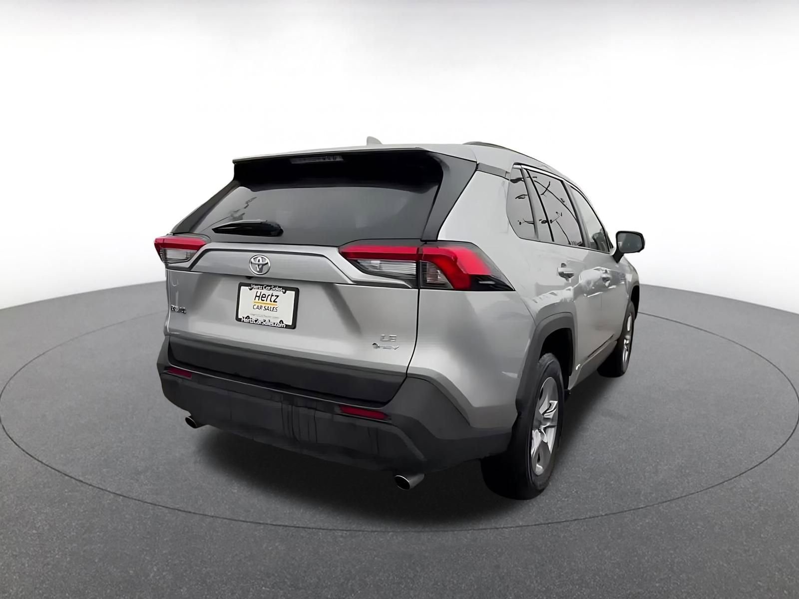 Thumbnail: 2025 Toyota RAV4 - 14