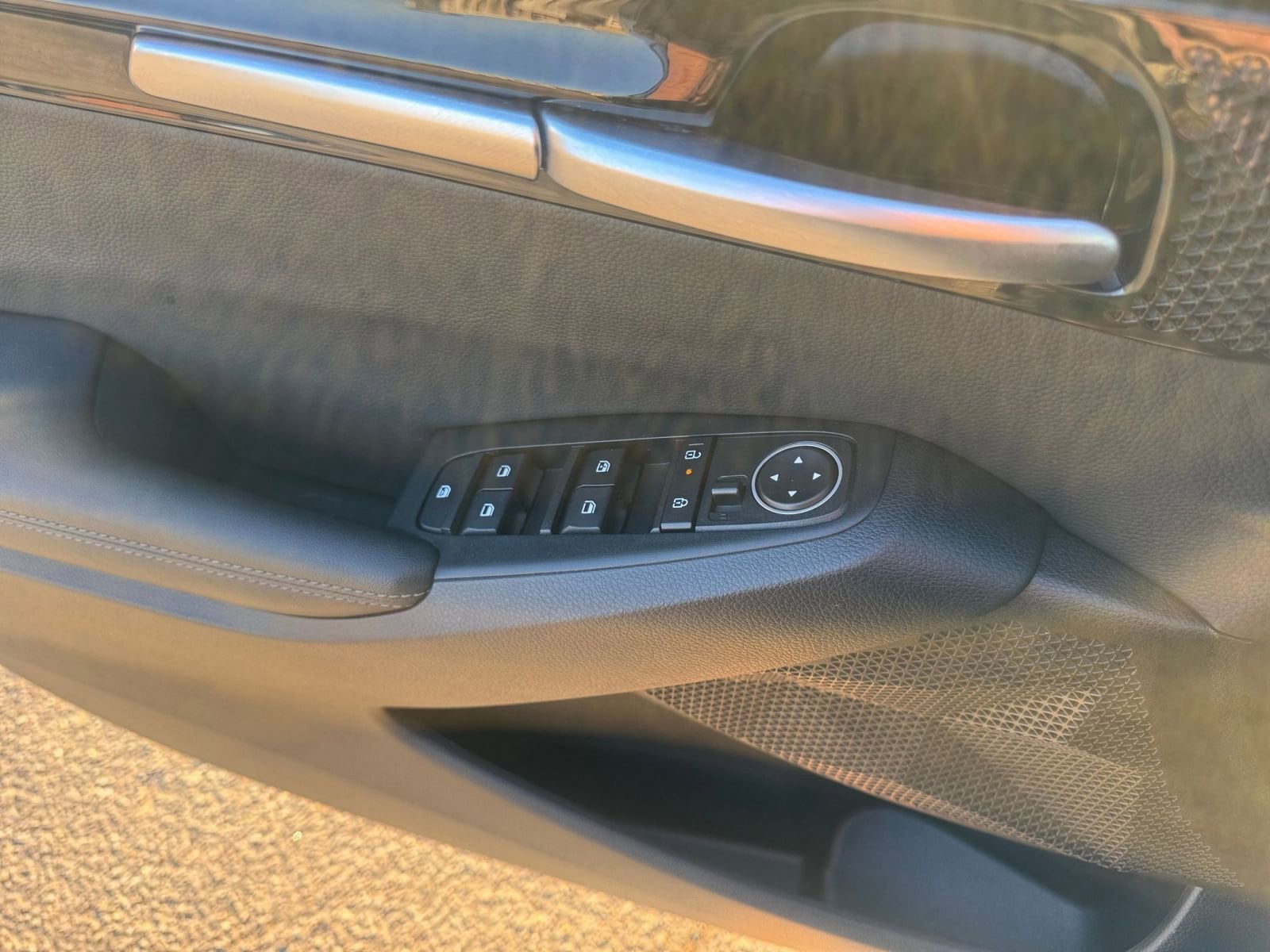 Thumbnail: 2025 Kia Seltos - 18