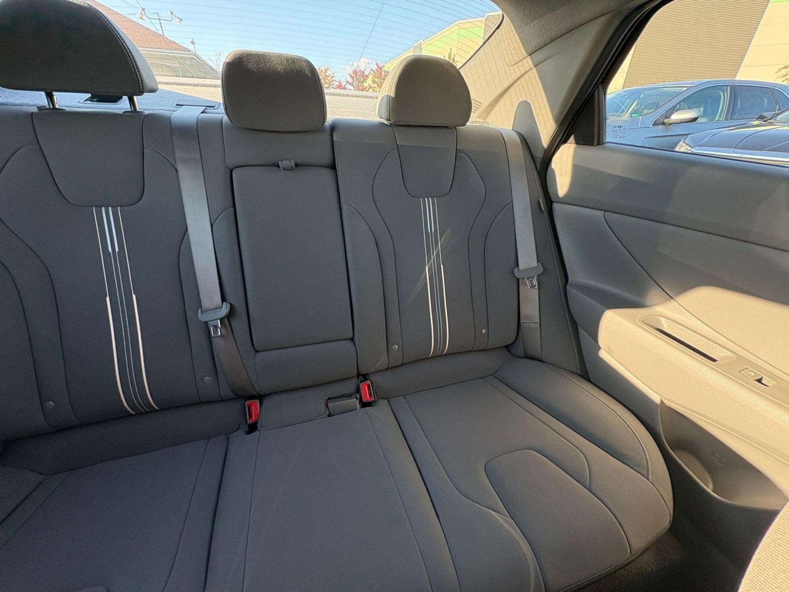 Thumbnail: 2025 Hyundai Elantra - 35