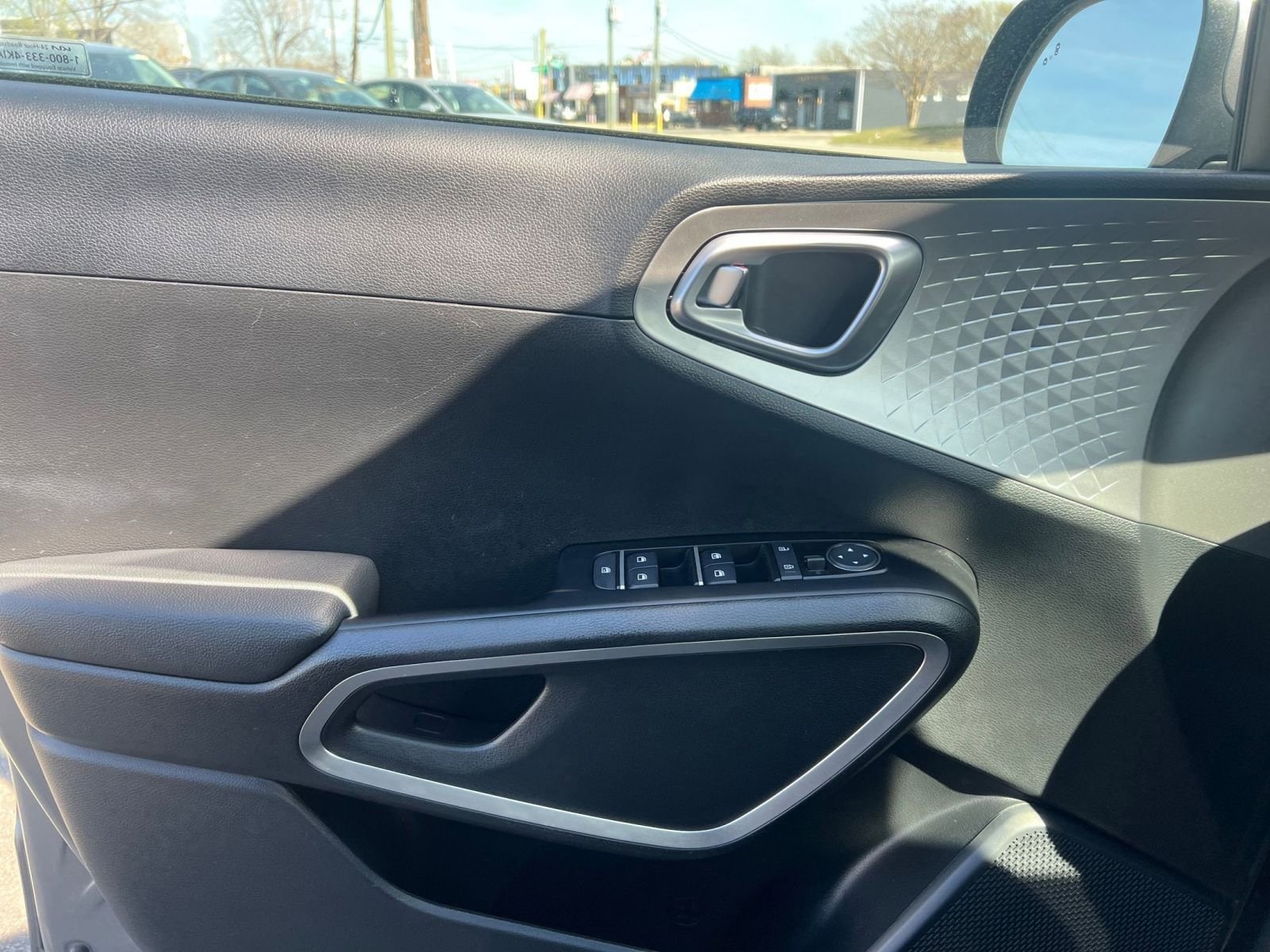 Thumbnail: 2025 Kia Soul - 18