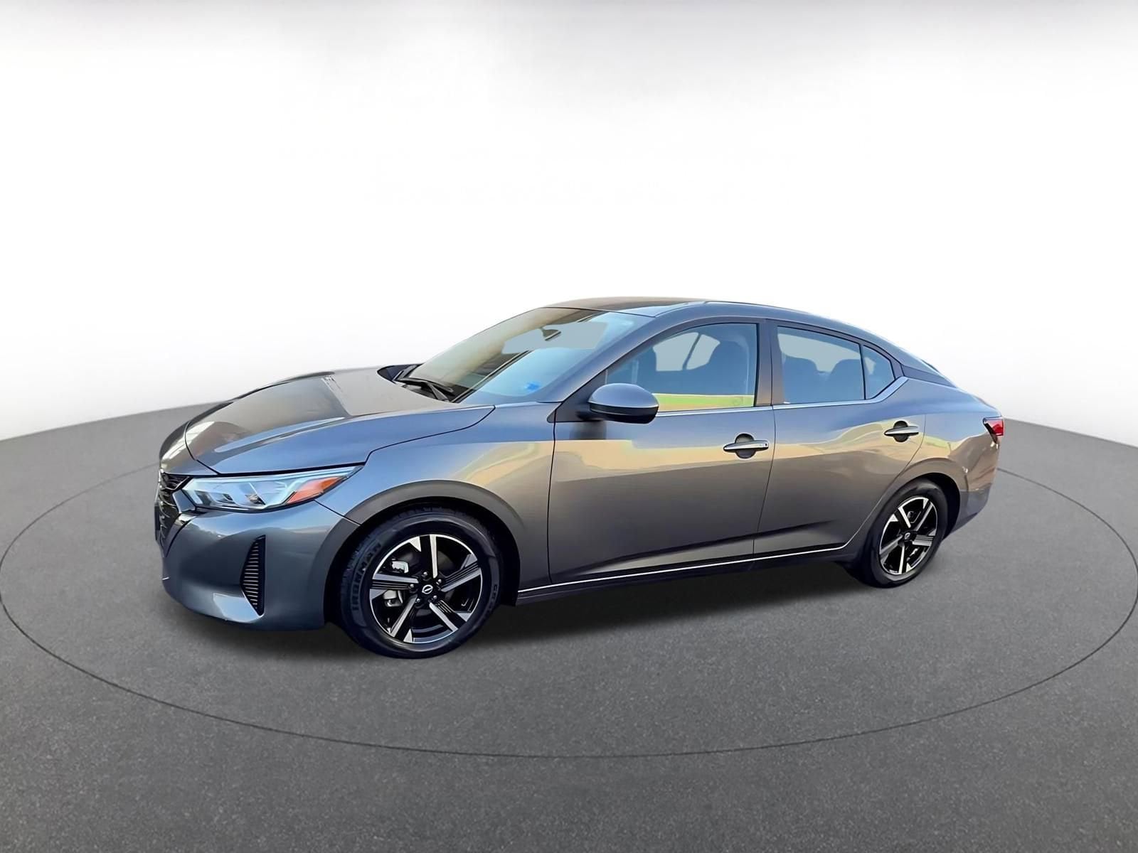 Thumbnail: 2025 Nissan Sentra - 8