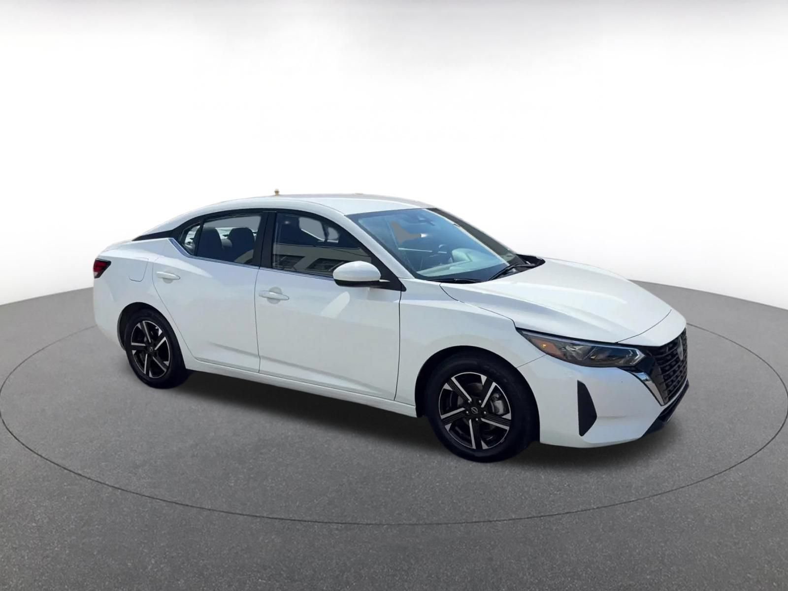 Thumbnail: 2025 Nissan Sentra - 2