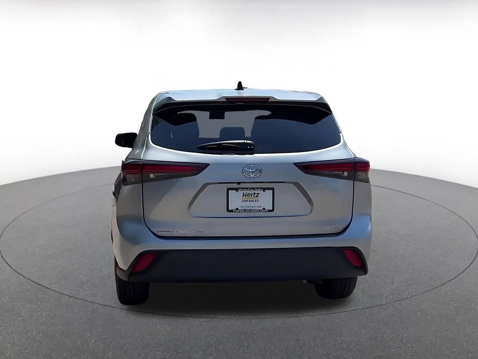 Thumbnail: 2025 Toyota Highlander - 12