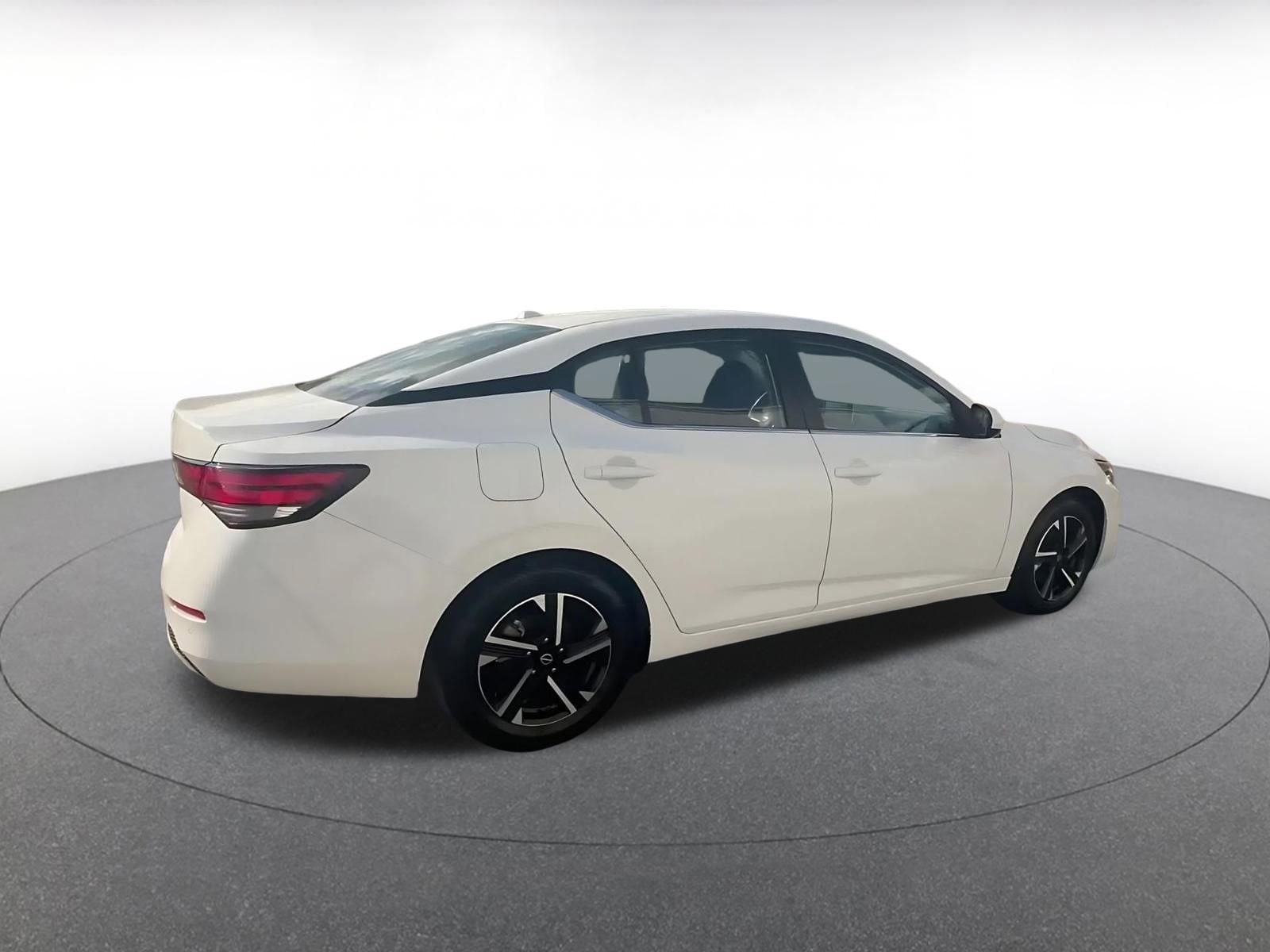 Thumbnail: 2025 Nissan Sentra - 15