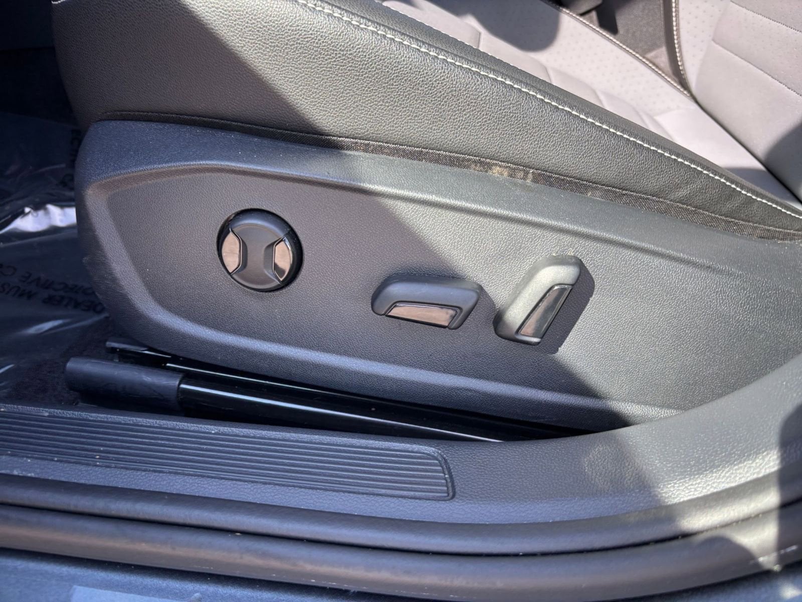 Thumbnail: 2025 Volkswagen Jetta - 23