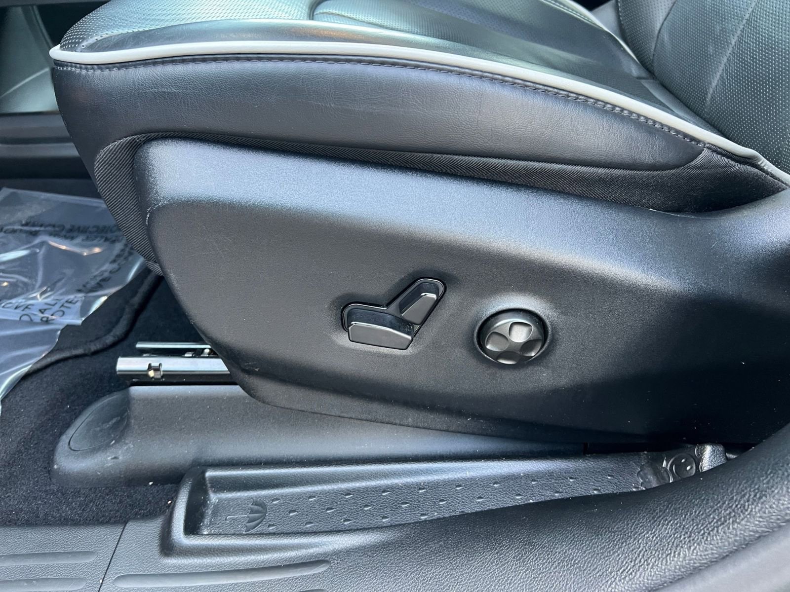 Thumbnail: 2025 Chrysler Pacifica - 23