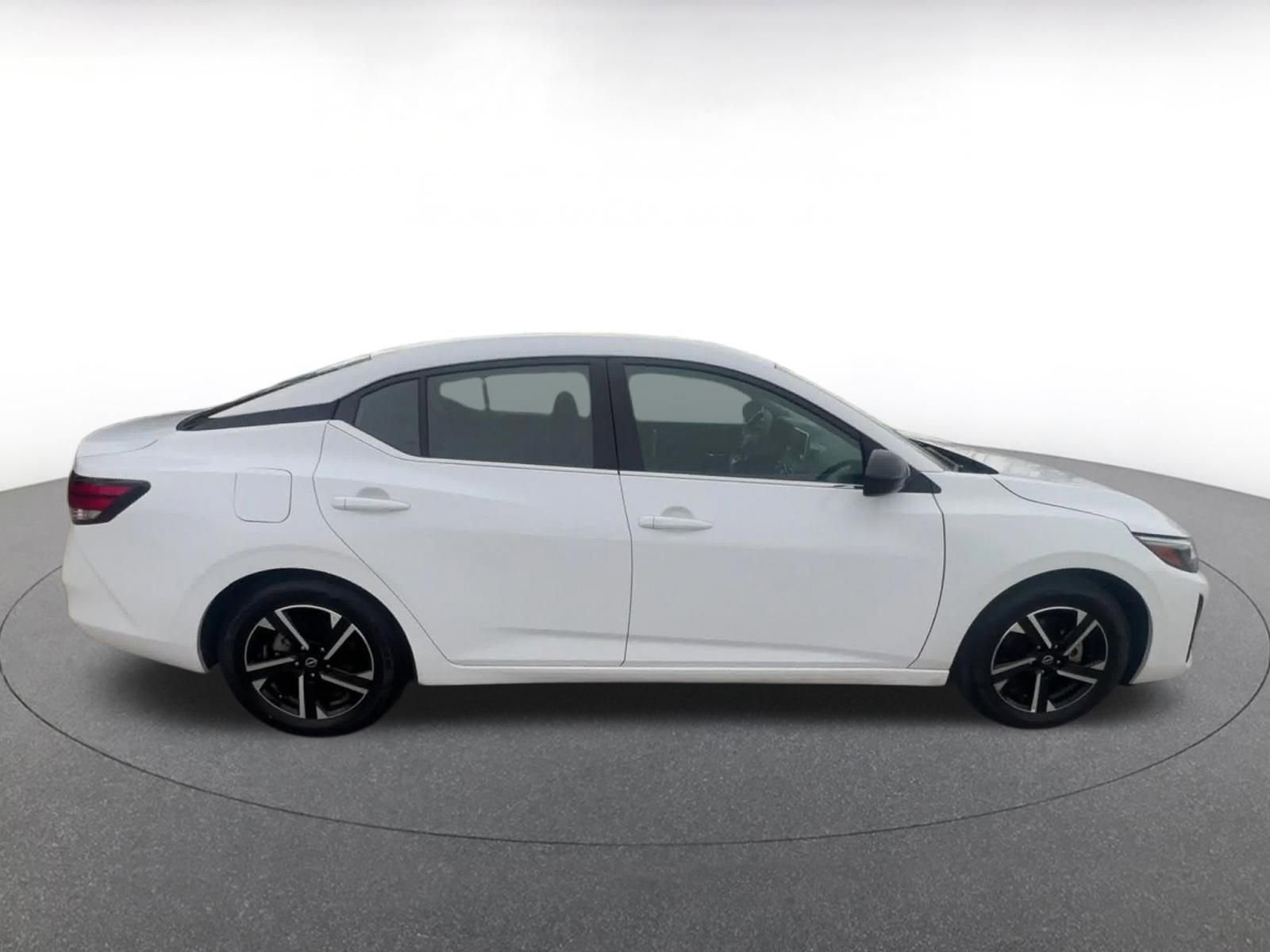 Thumbnail: 2024 Nissan Sentra - 16