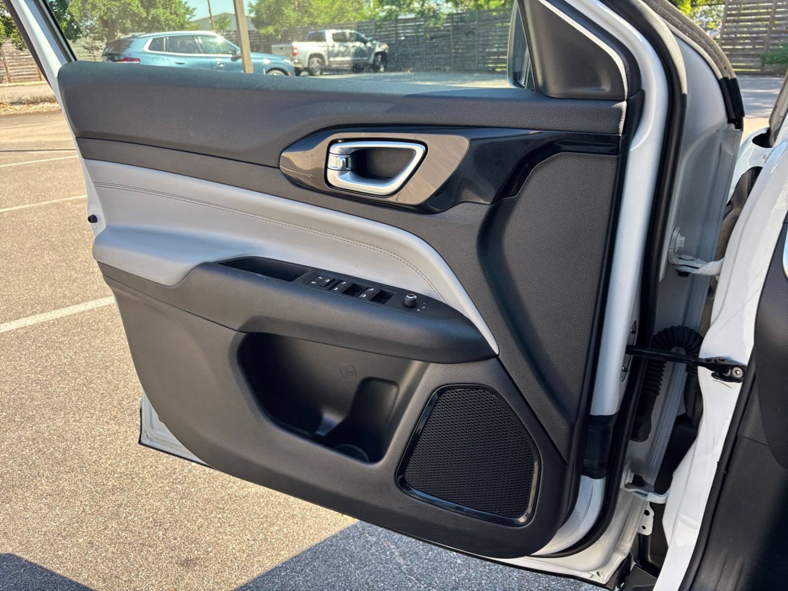 Thumbnail: 2025 Jeep Compass - 18