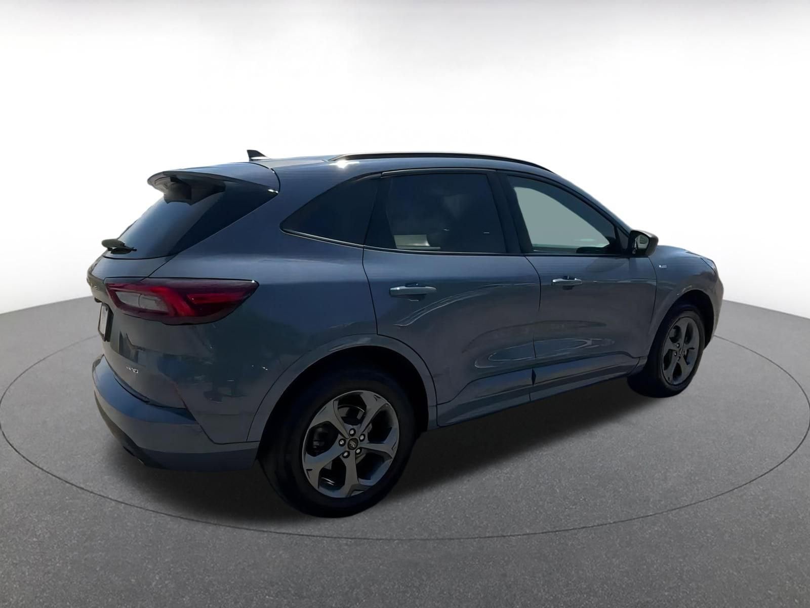 Thumbnail: 2024 Ford Escape - 15