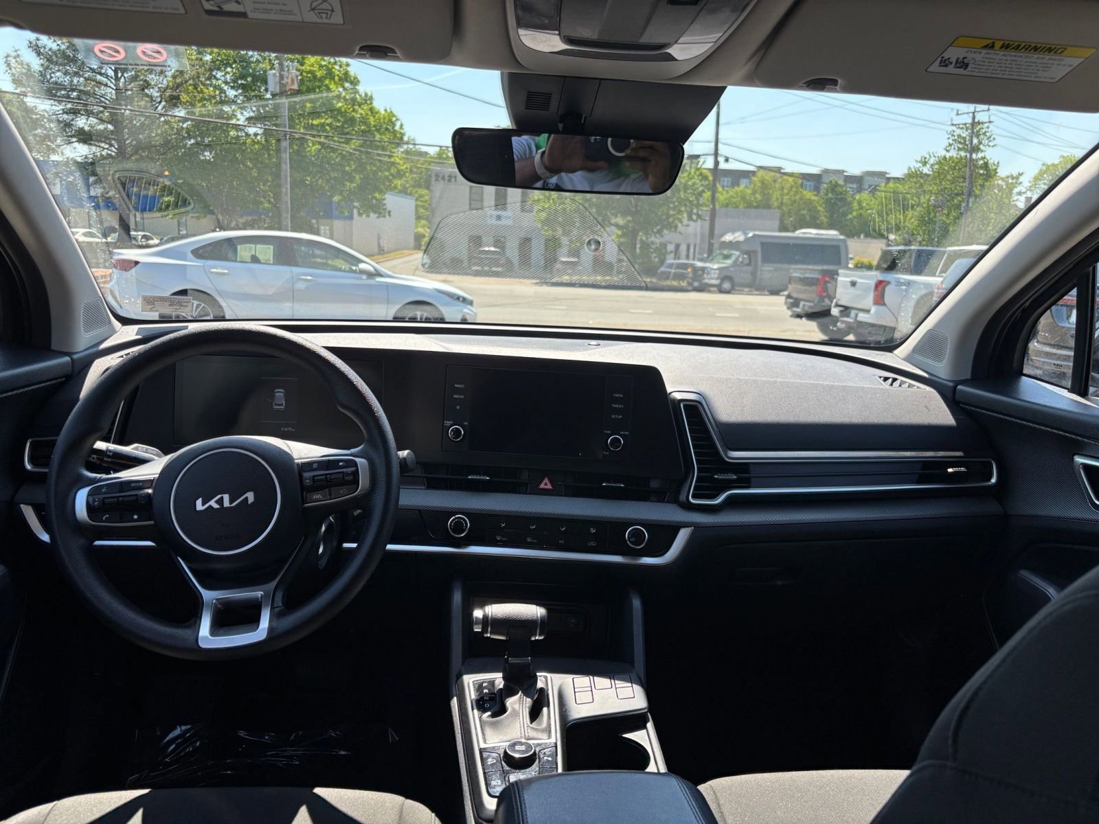 Thumbnail: 2025 Kia Sportage - 32