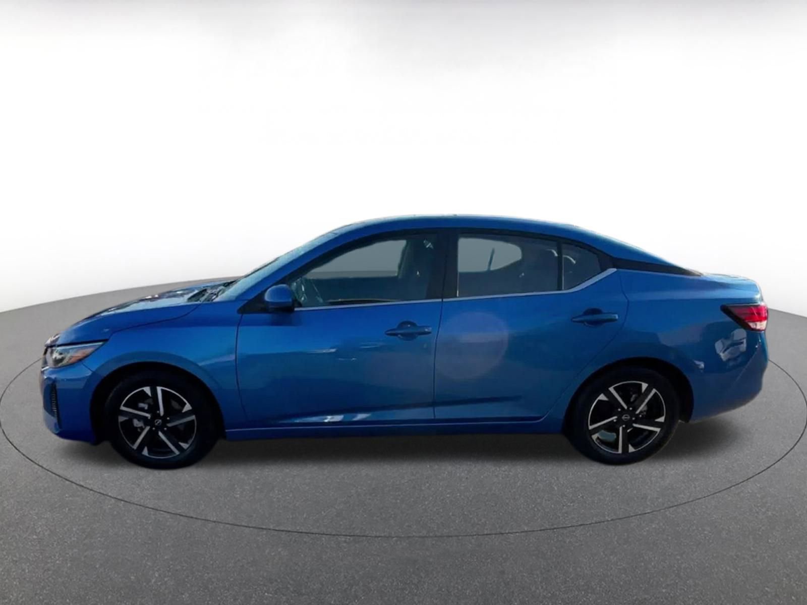 Thumbnail: 2024 Nissan Sentra - 9