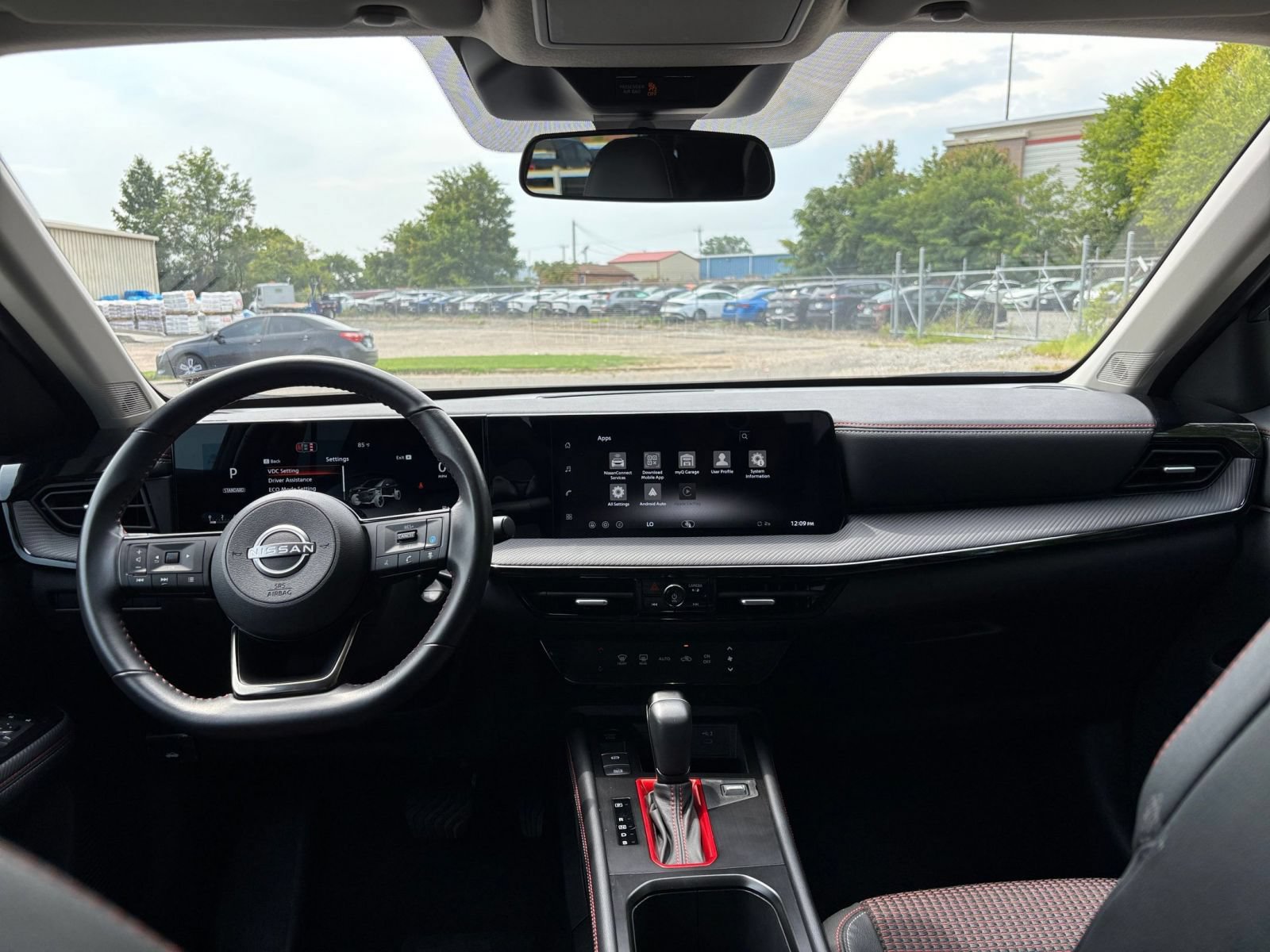 Thumbnail: 2026 Nissan Kicks - 32