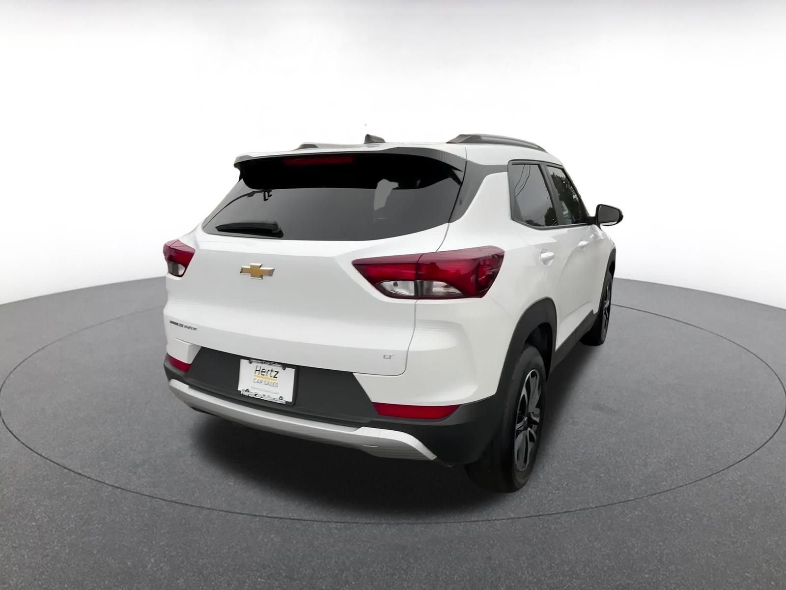 Thumbnail: 2025 Chevrolet TrailBlazer - 14