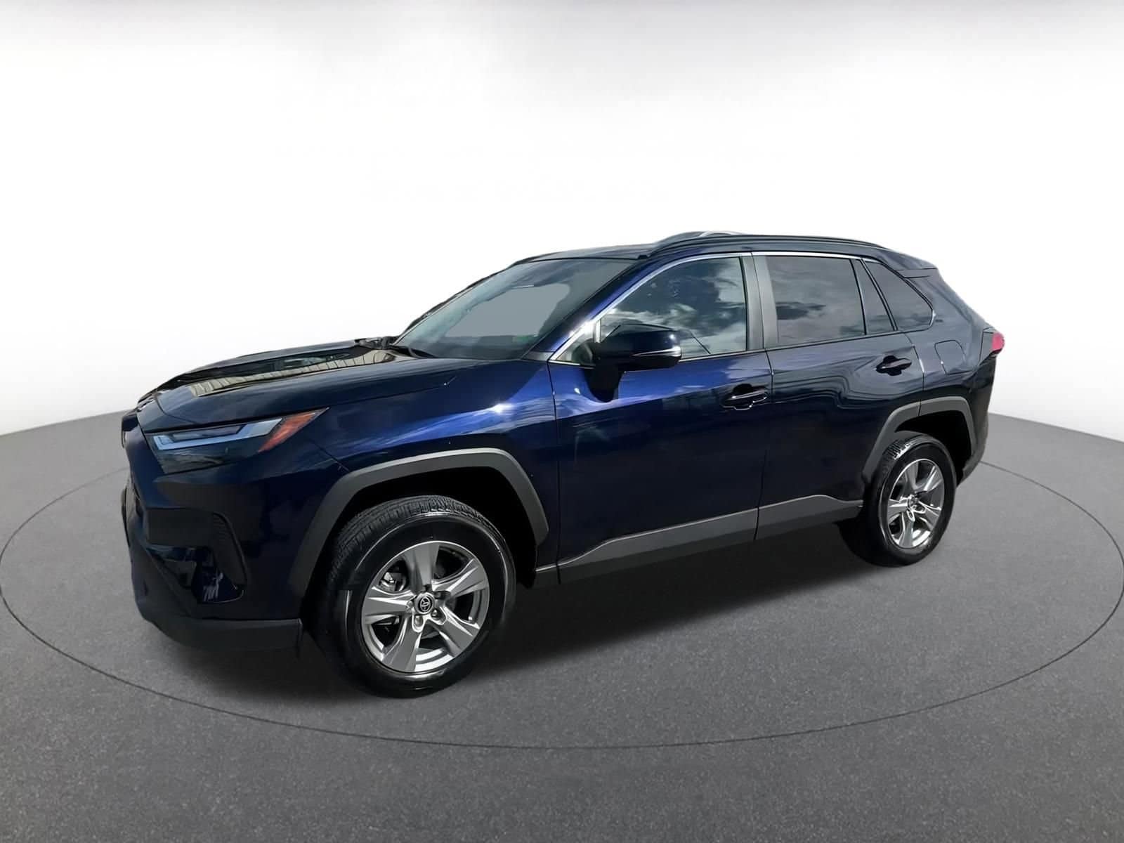 Thumbnail: 2024 Toyota RAV4 - 8
