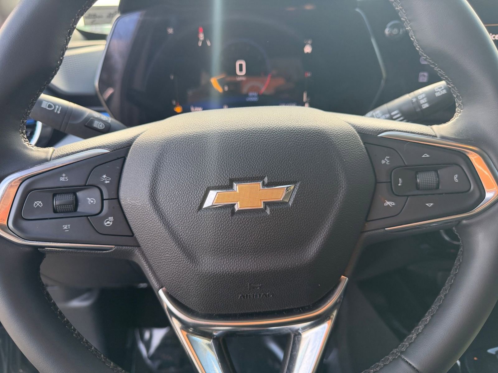 Thumbnail: 2025 Chevrolet Trax - 27