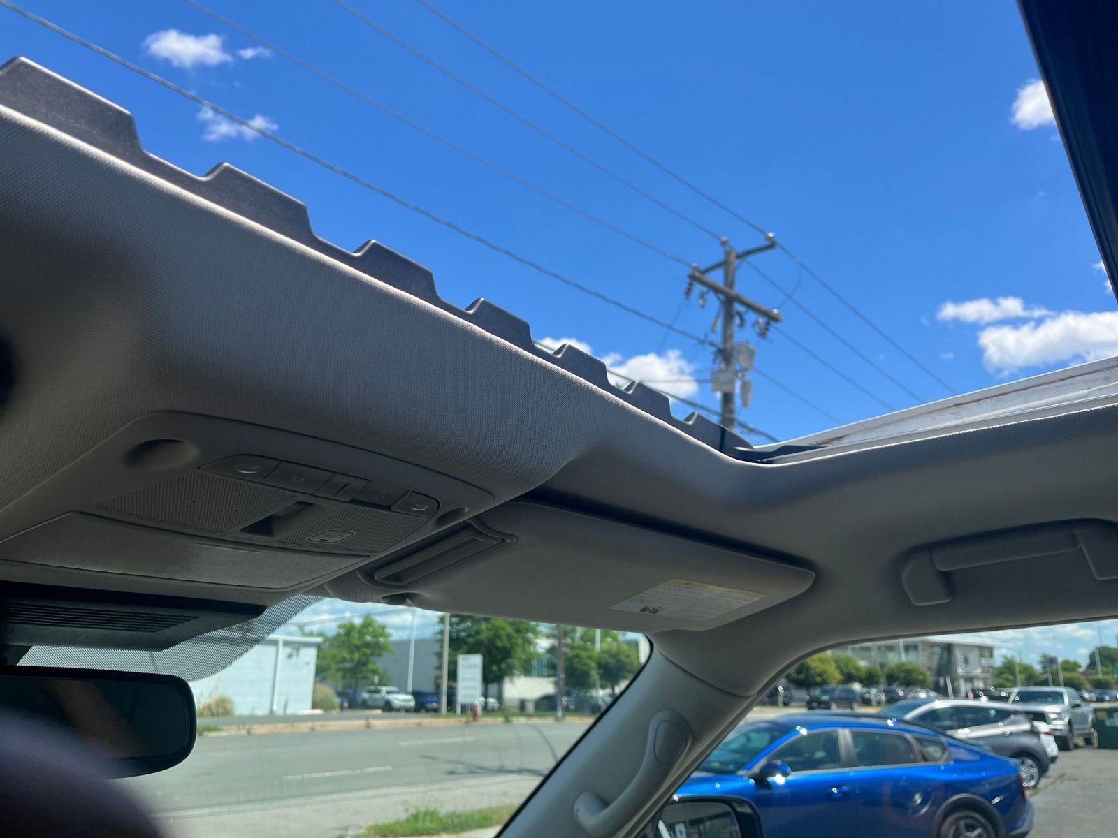 Thumbnail: 2023 Nissan Armada - 32