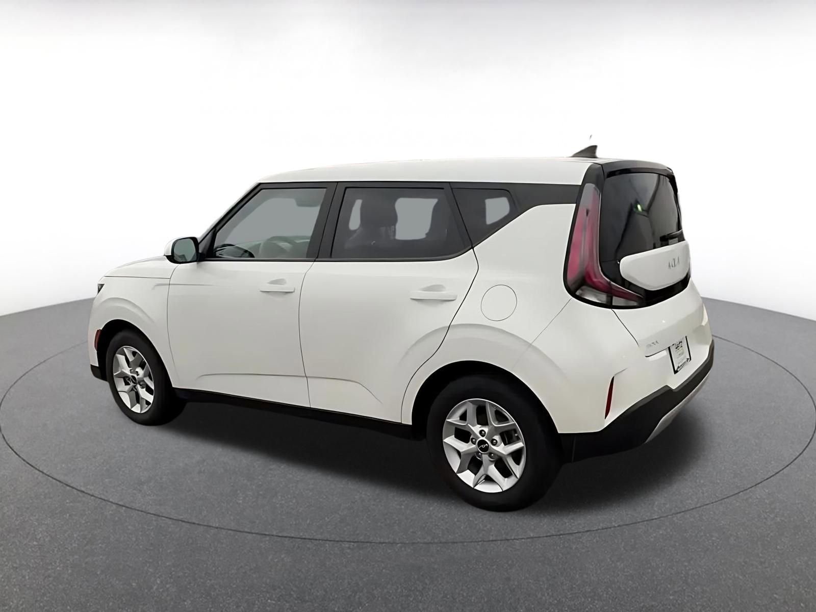 Thumbnail: 2025 Kia Soul - 10
