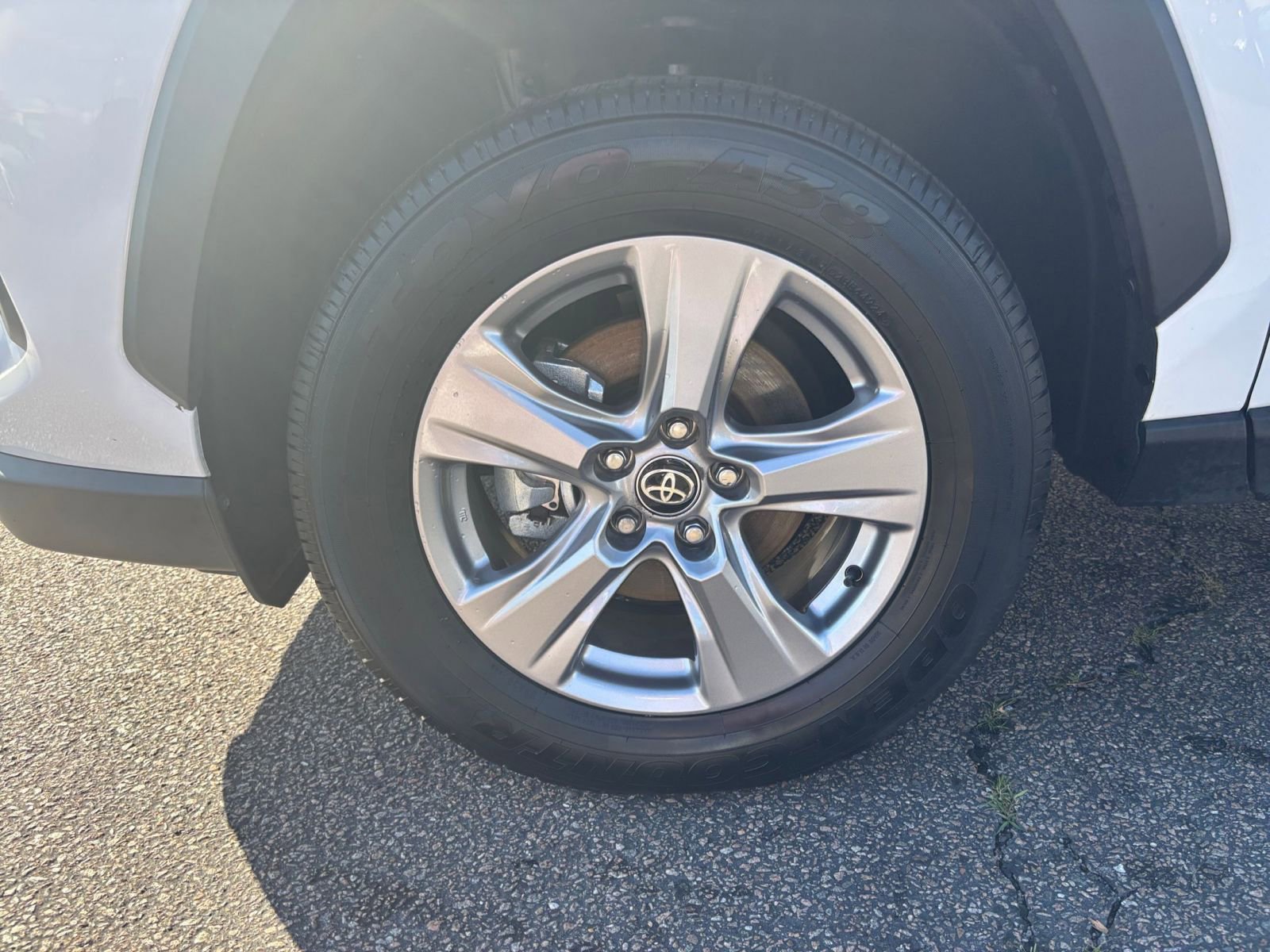 Thumbnail: 2025 Toyota RAV4 - 30