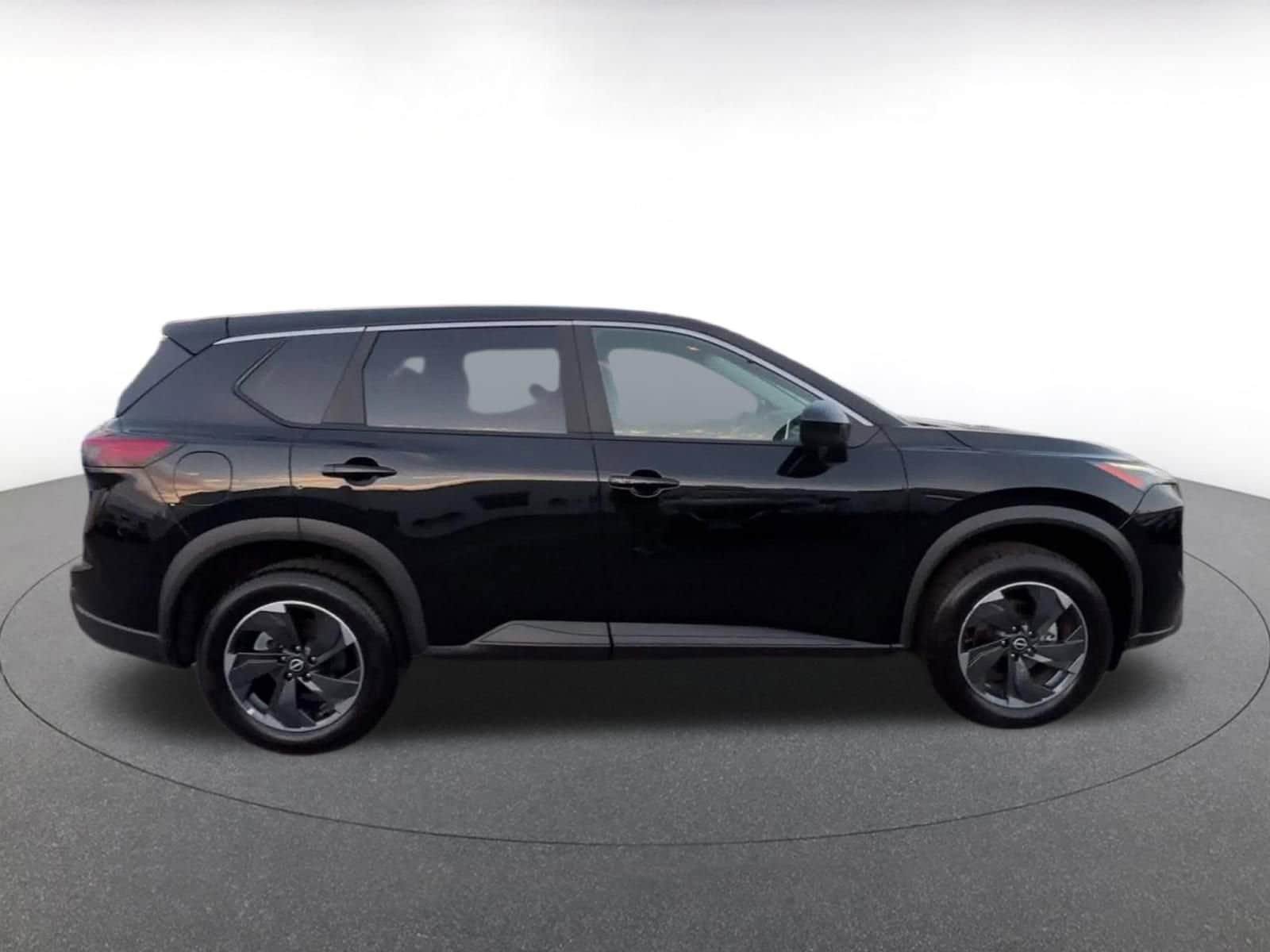 Thumbnail: 2025 Nissan Rogue - 16