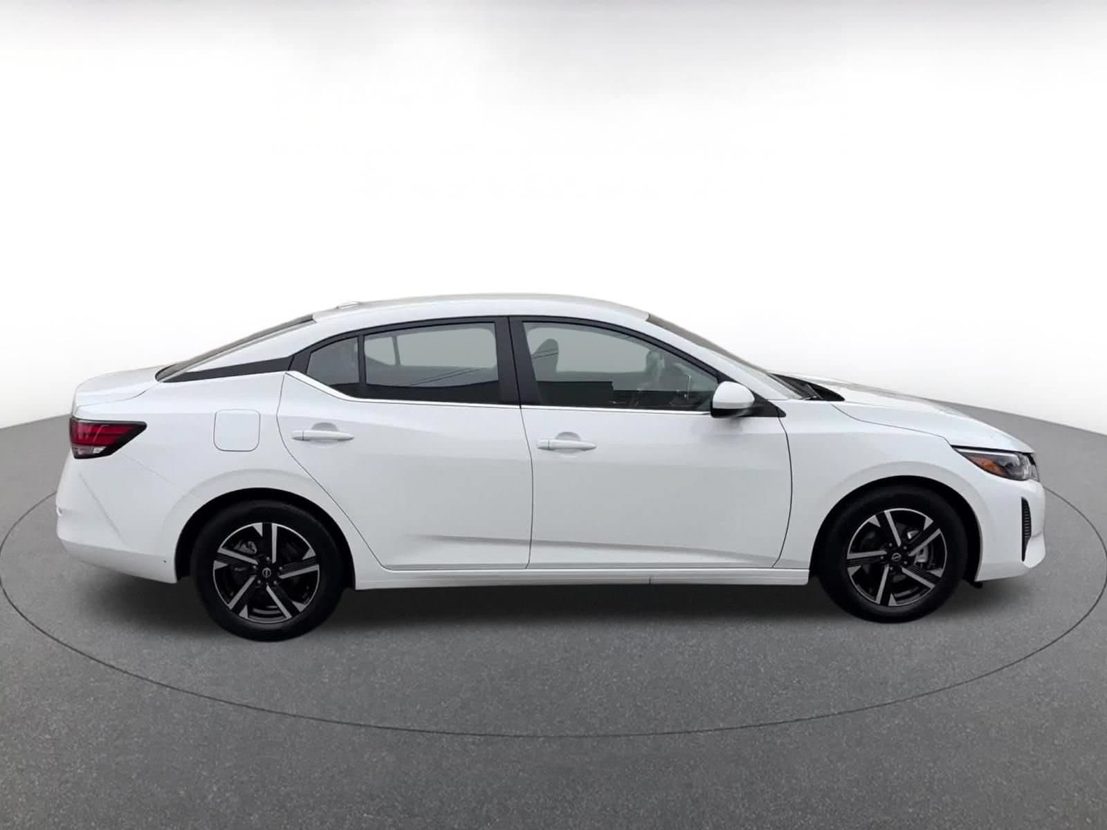 Thumbnail: 2025 Nissan Sentra - 16