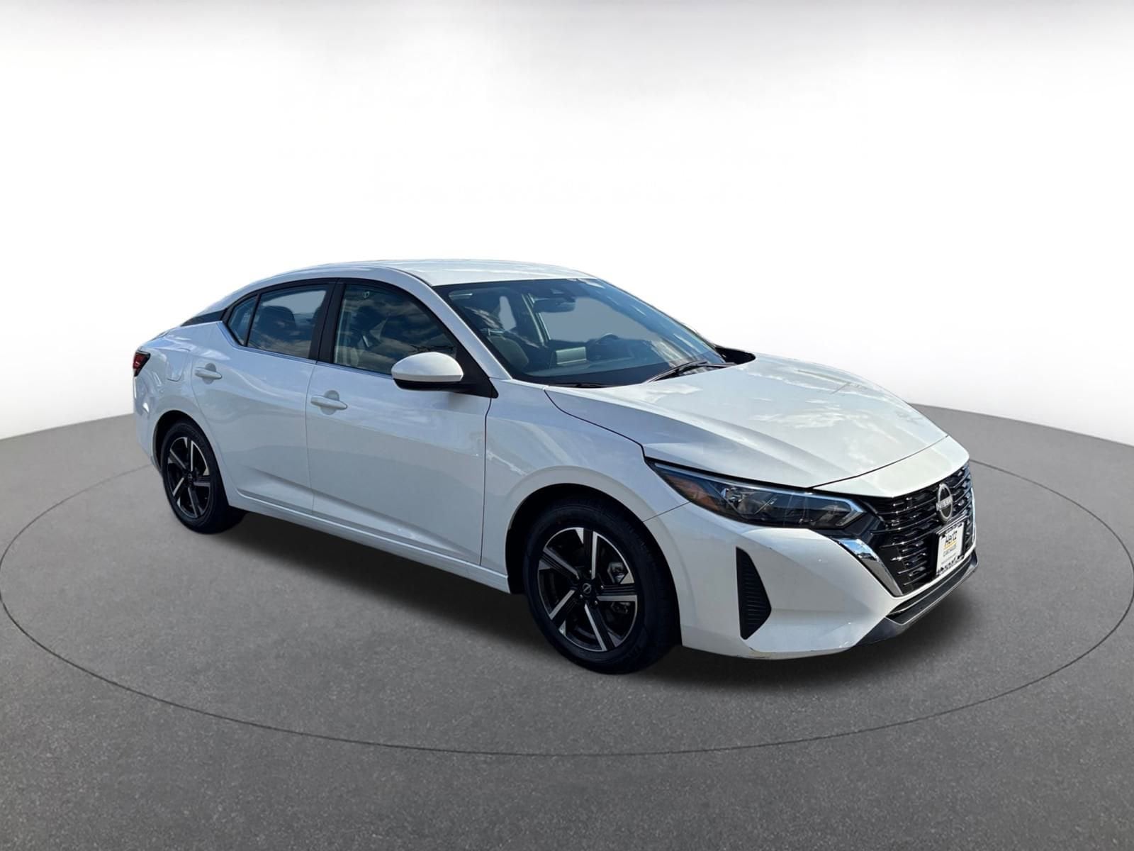 Thumbnail: 2024 Nissan Sentra - 1