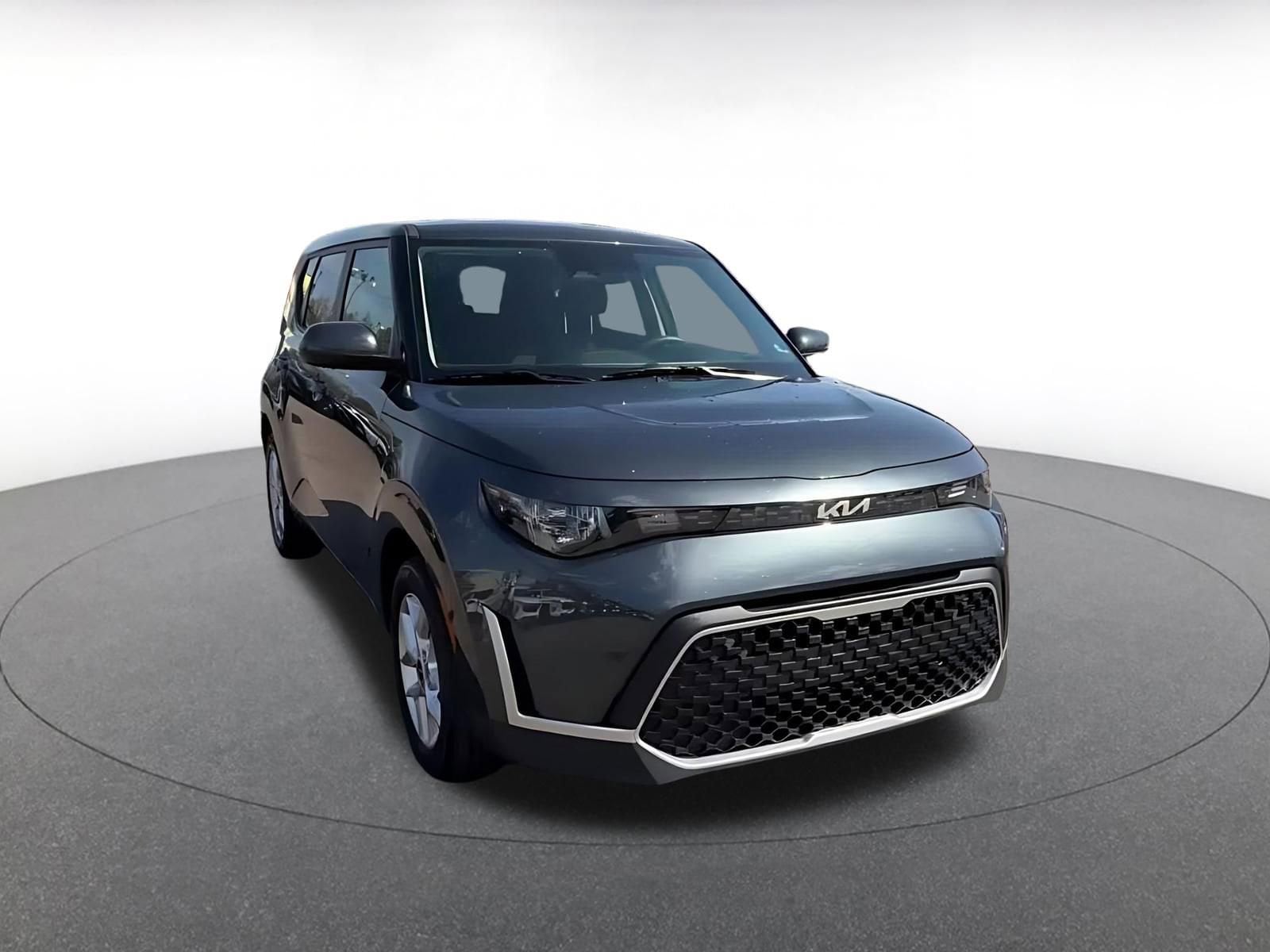 Thumbnail: 2025 Kia Soul - 3