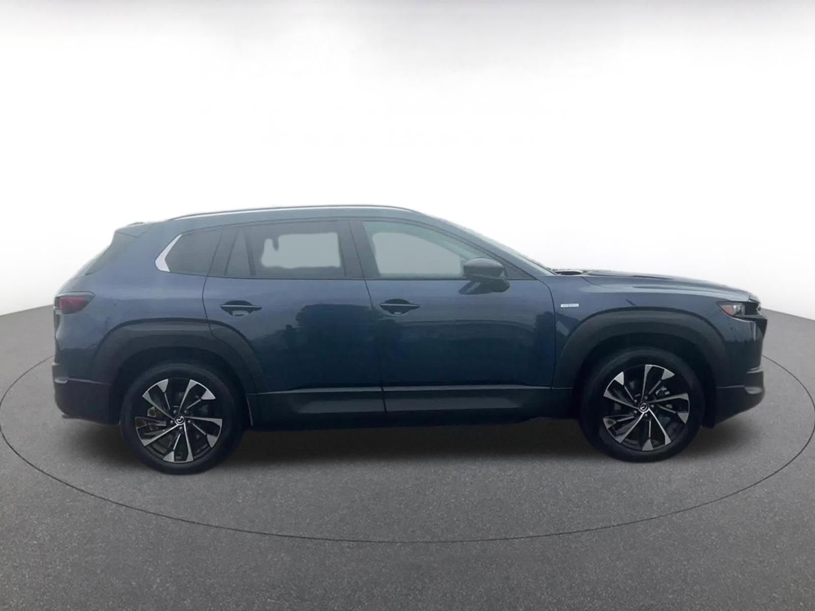 Thumbnail: 2025 Mazda CX-50 - 16