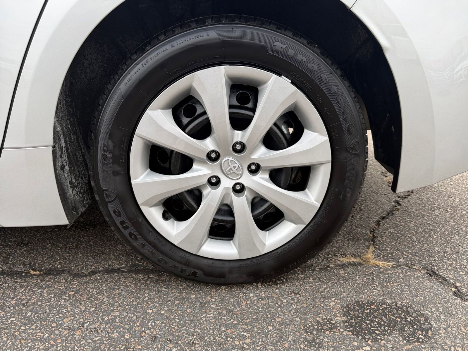 Thumbnail: 2025 Toyota Corolla - 28