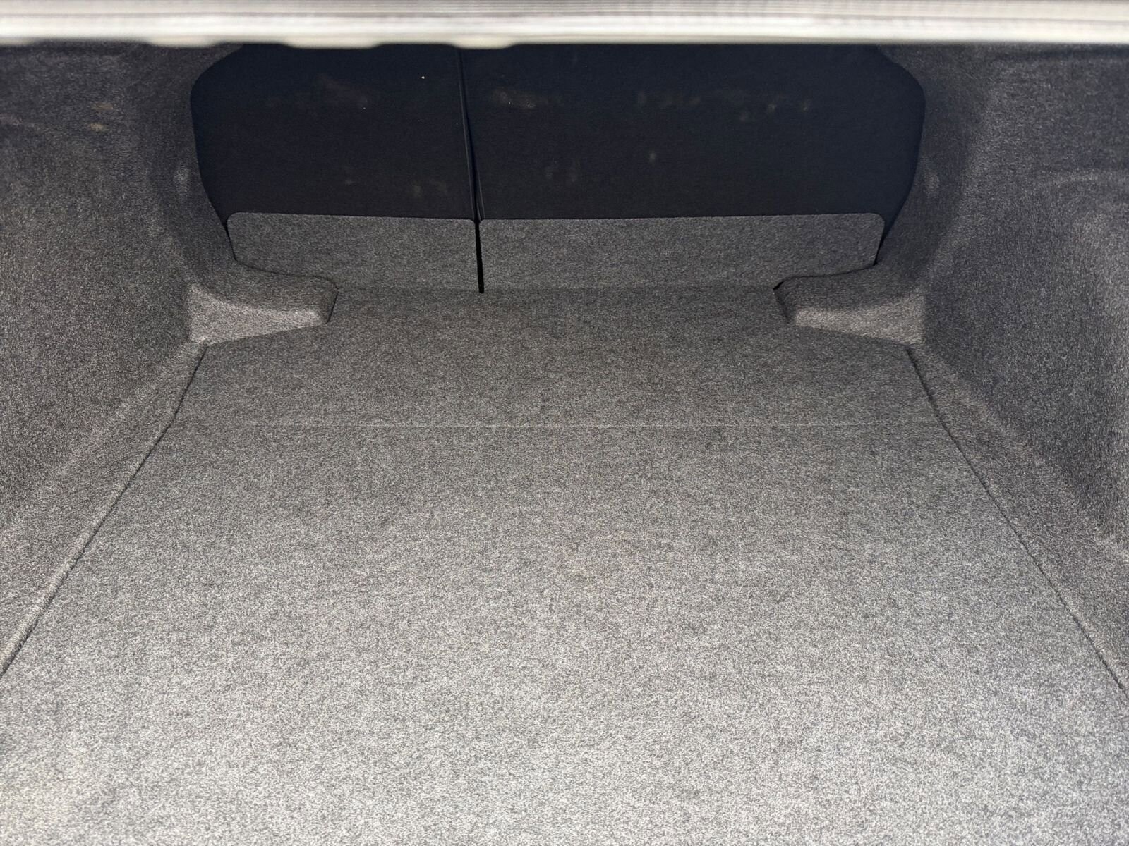 Thumbnail: 2025 Toyota Corolla - 29