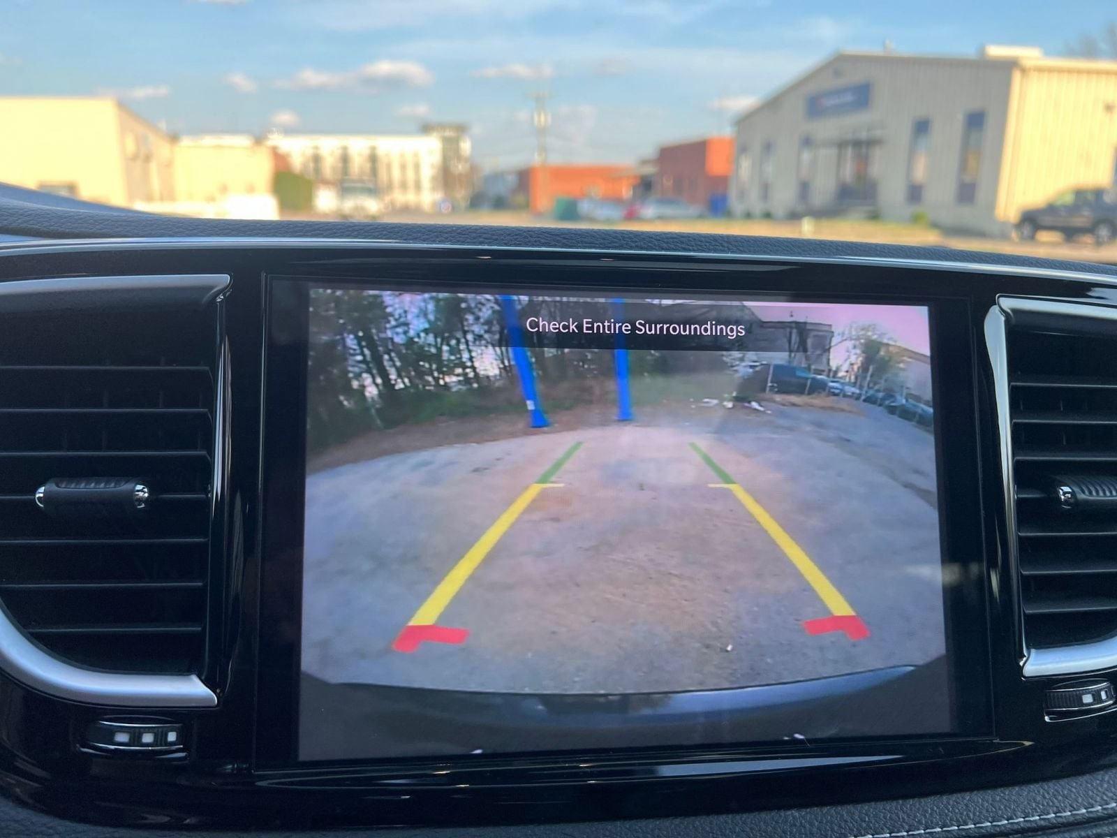 Thumbnail: 2025 Chrysler Pacifica - 27