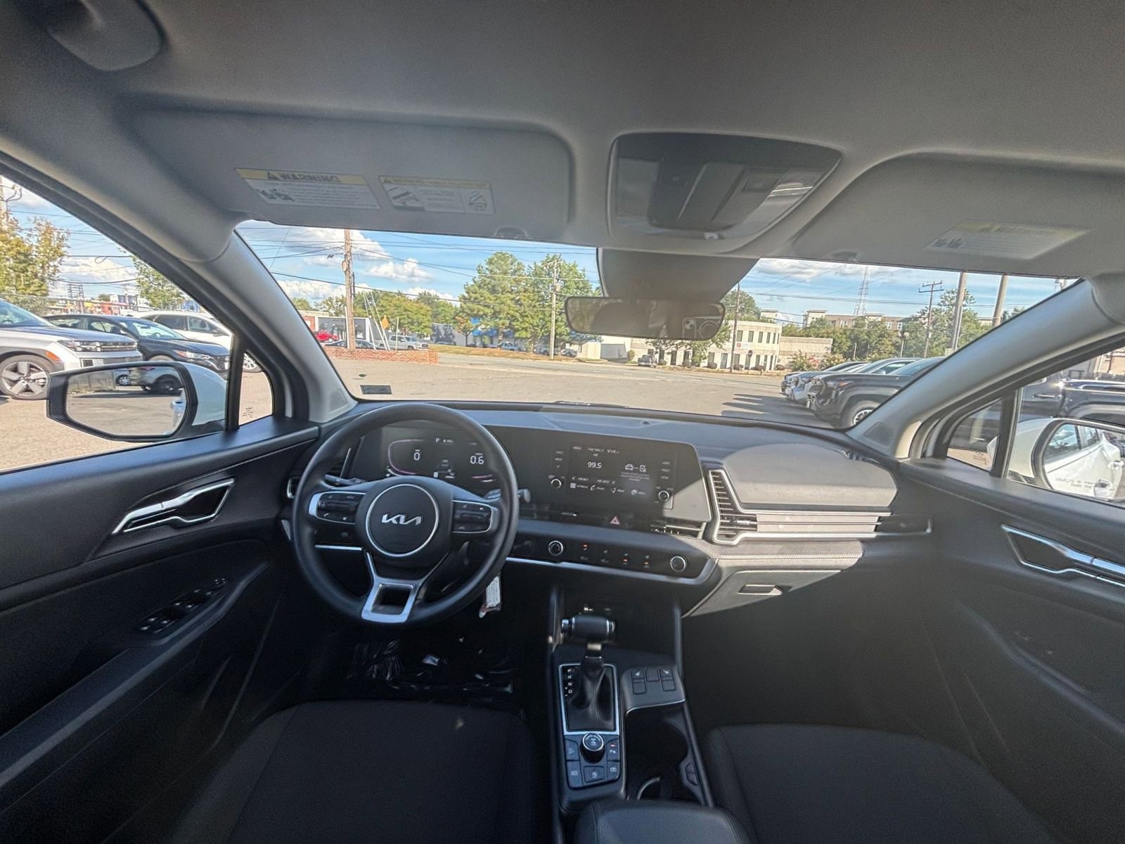 Thumbnail: 2024 Kia Sportage - 32