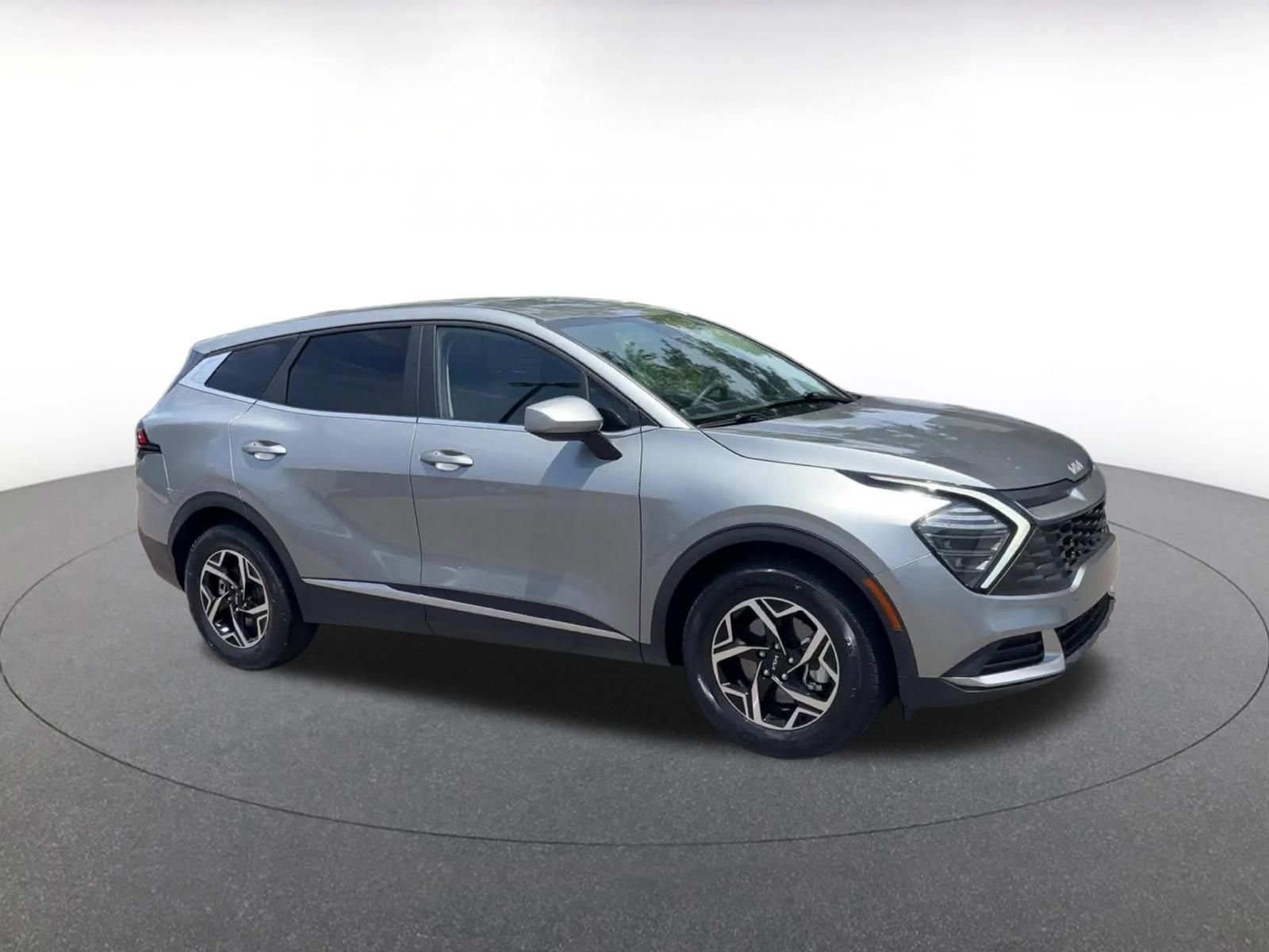 Thumbnail: 2025 Kia Sportage - 2