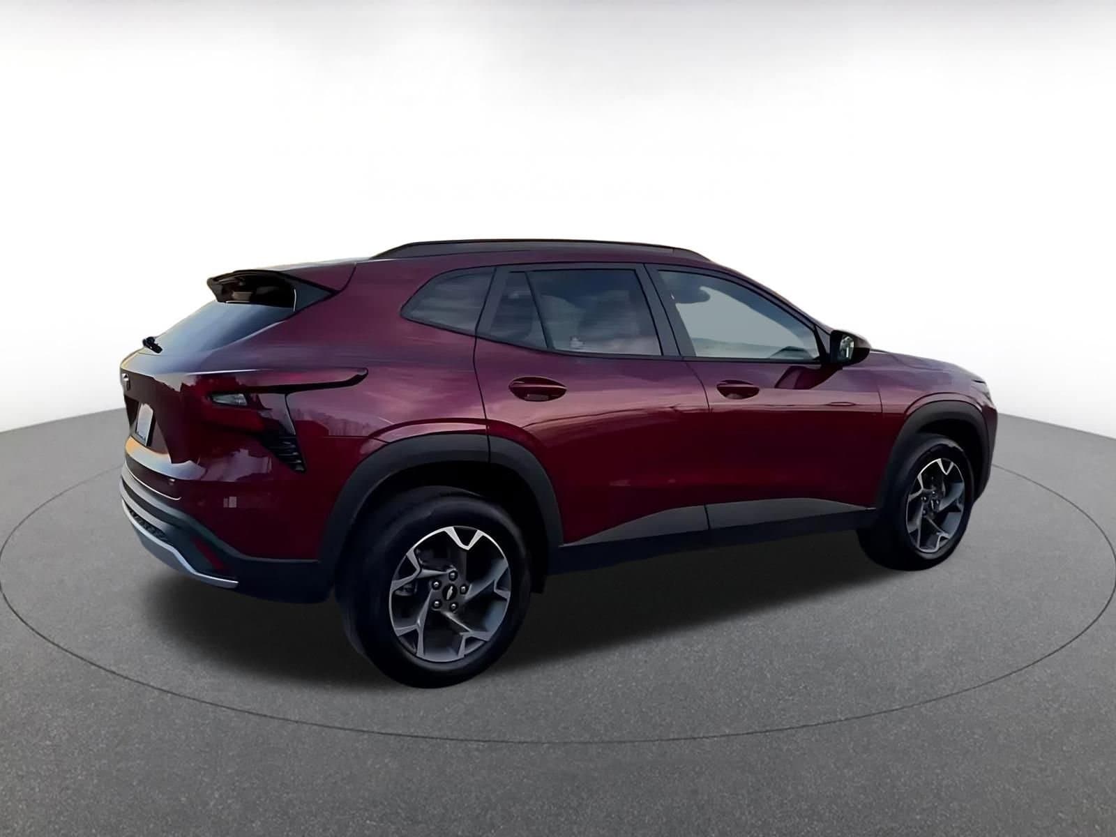 Thumbnail: 2025 Chevrolet Trax - 15