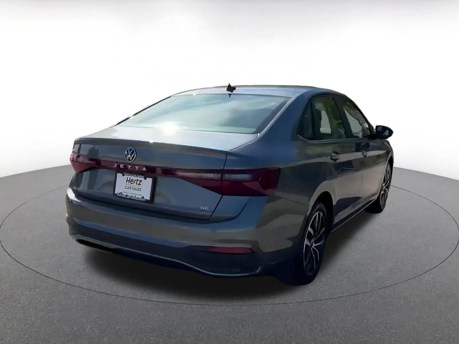 Thumbnail: 2025 Volkswagen Jetta - 15