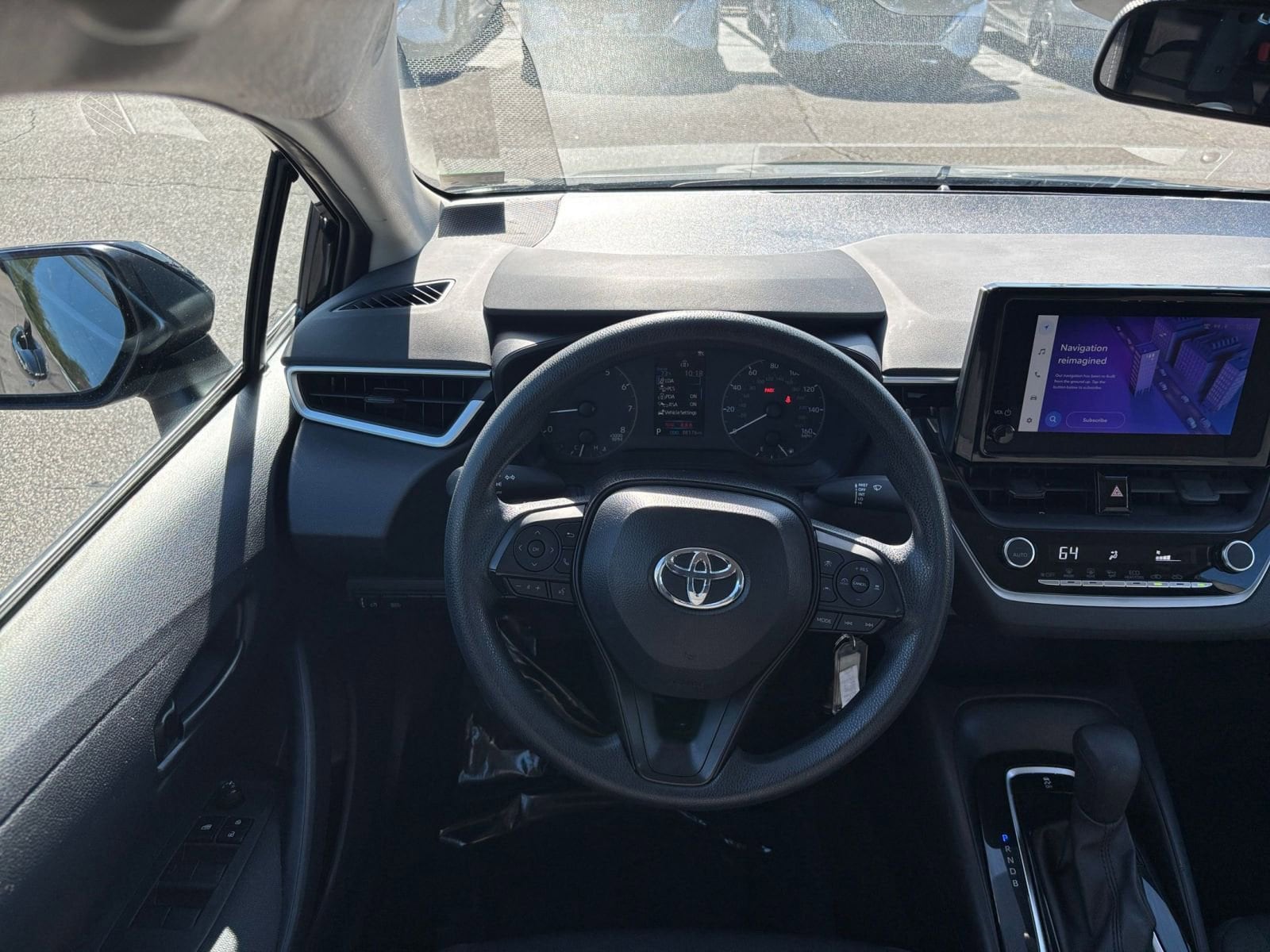 Thumbnail: 2024 Toyota Corolla - 32