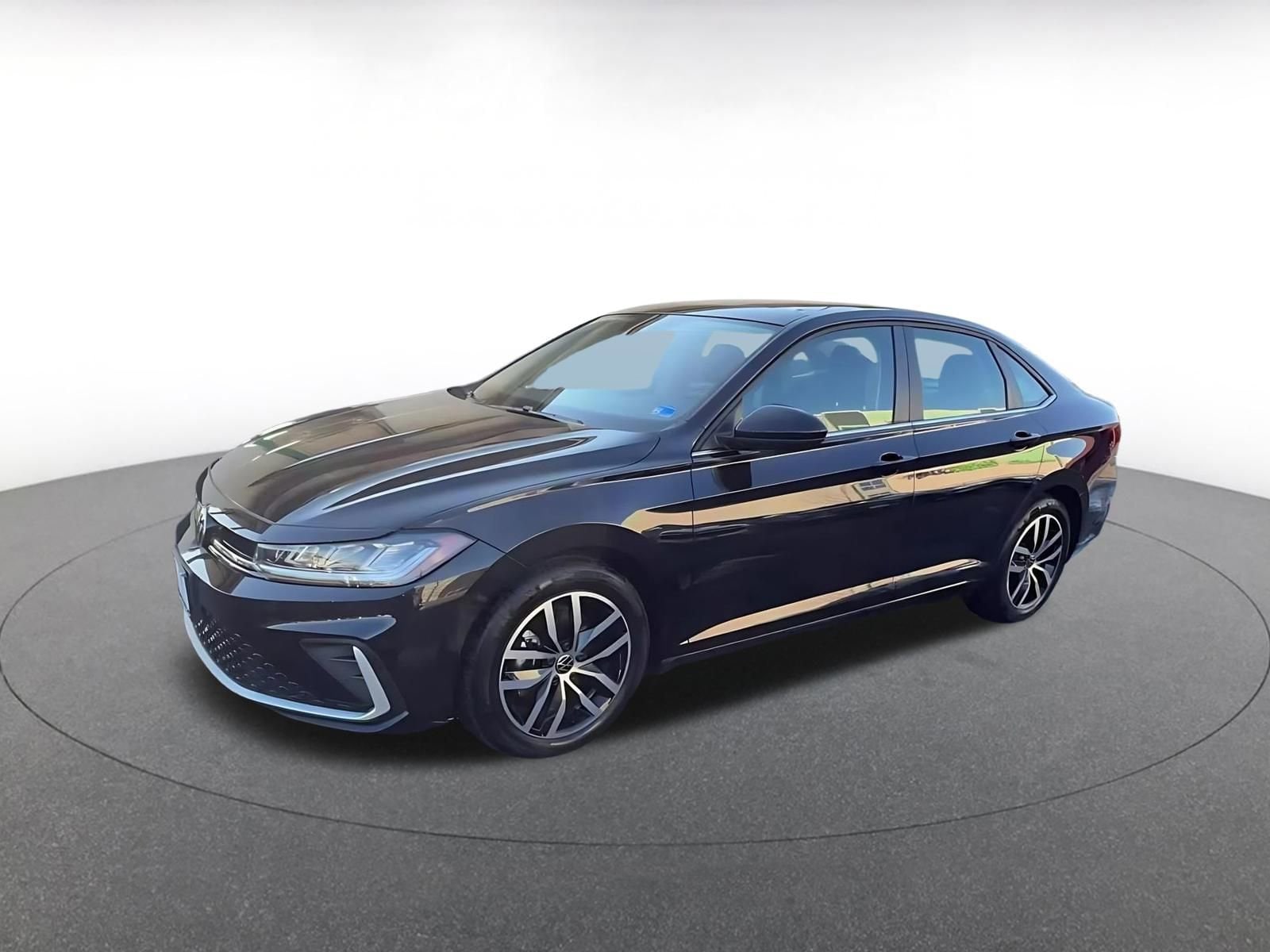 Thumbnail: 2025 Volkswagen Jetta - 8