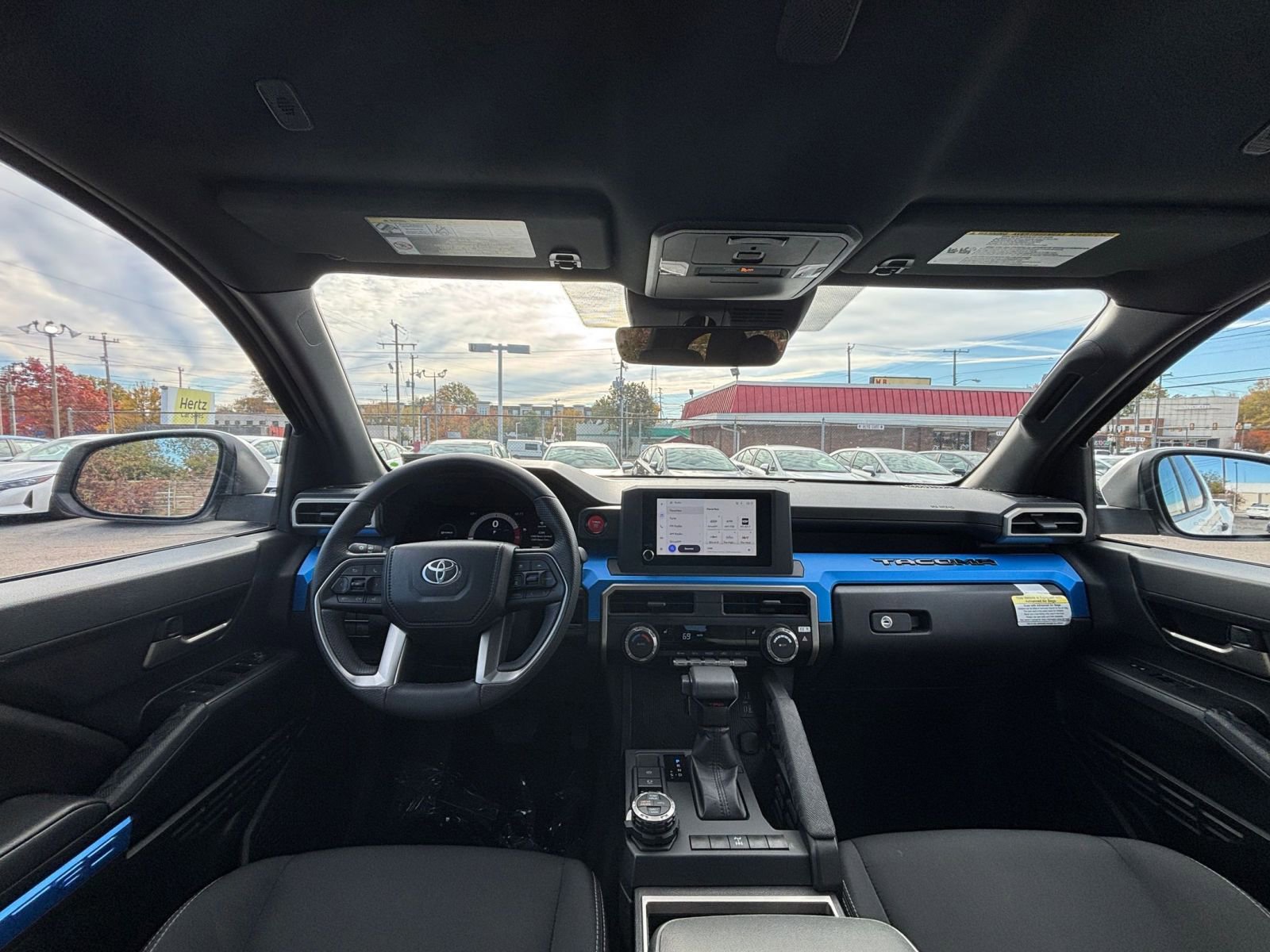 Thumbnail: 2025 Toyota Tacoma - 32