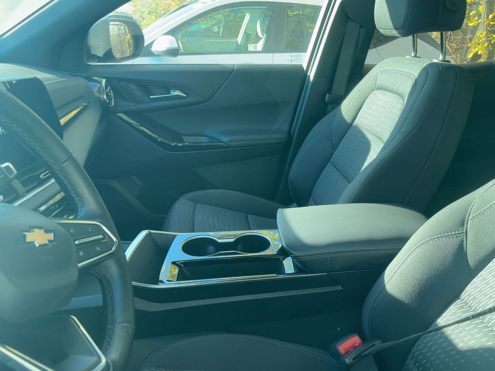 Thumbnail: 2025 Chevrolet Equinox - 2