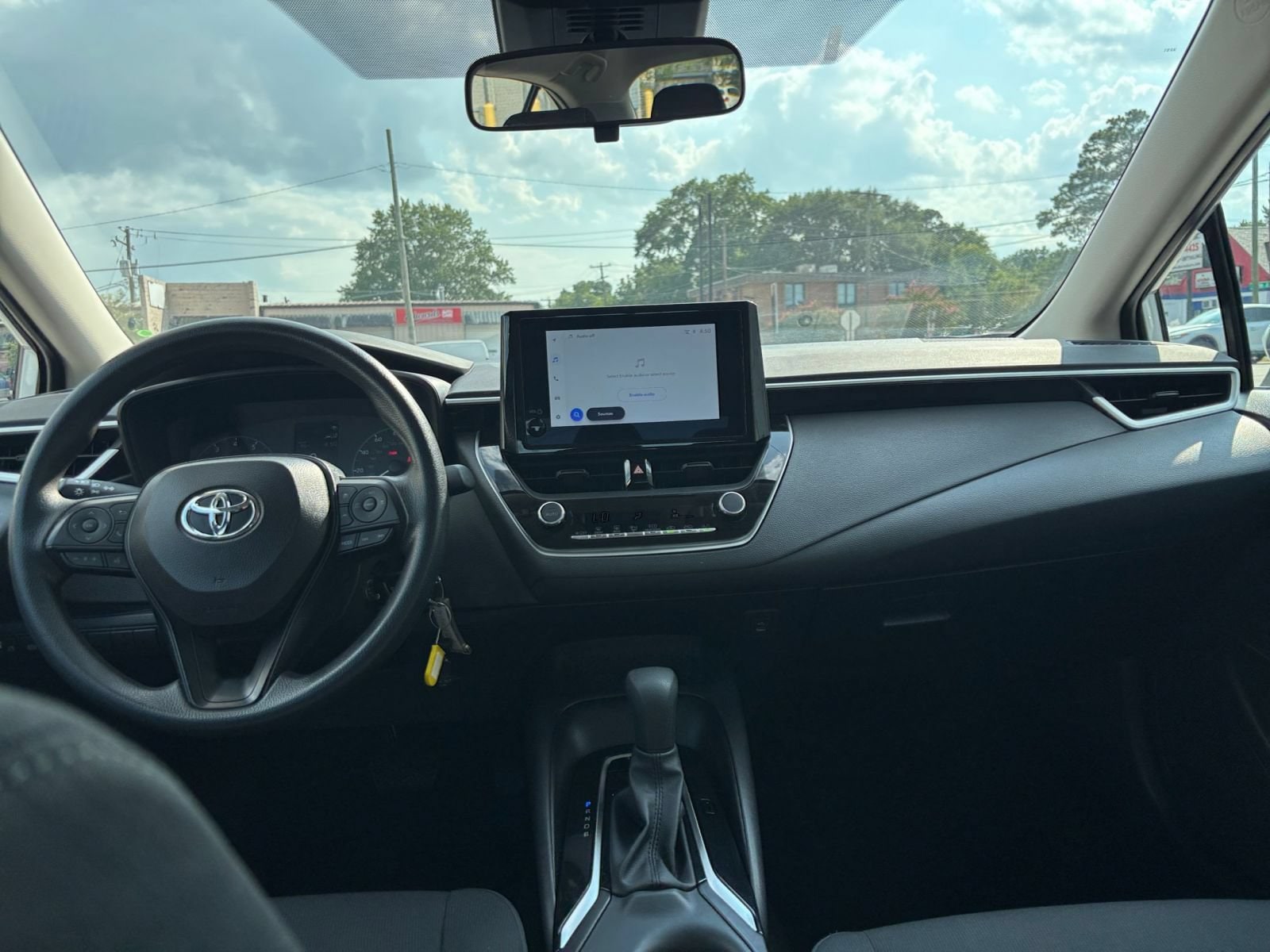 Thumbnail: 2025 Toyota Corolla - 26