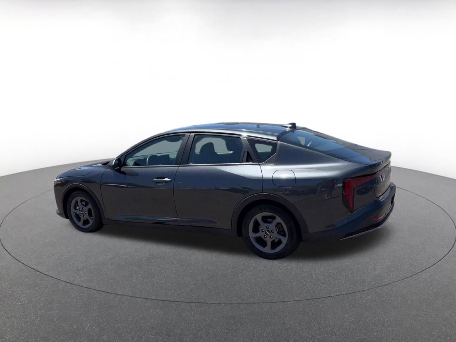 Thumbnail: 2025 Kia K4 - 10