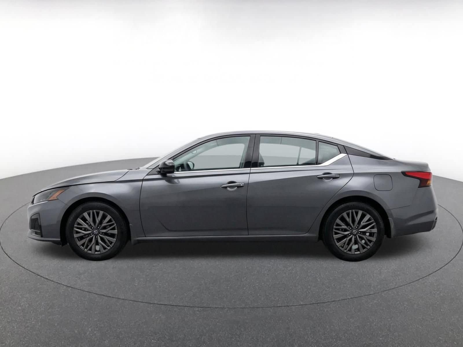 Thumbnail: 2026 Nissan Altima - 4