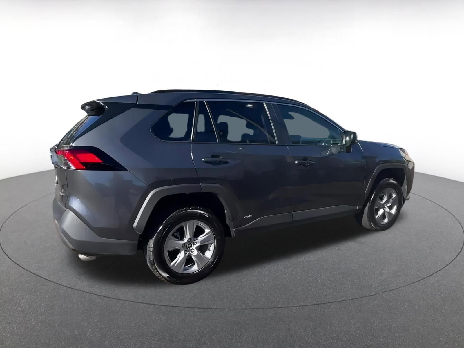 Thumbnail: 2025 Toyota RAV4 - 15