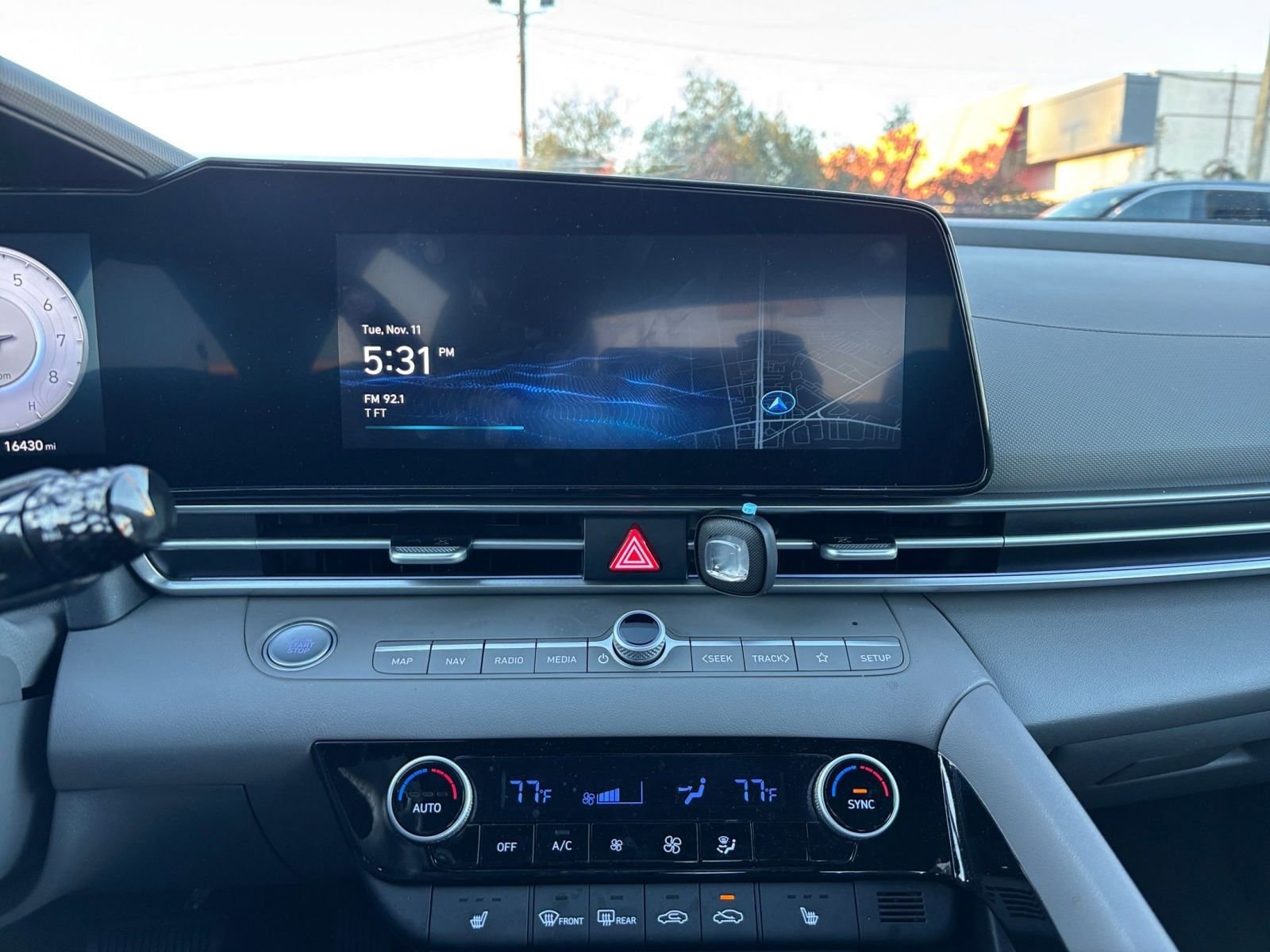 Thumbnail: 2025 Hyundai Elantra - 18