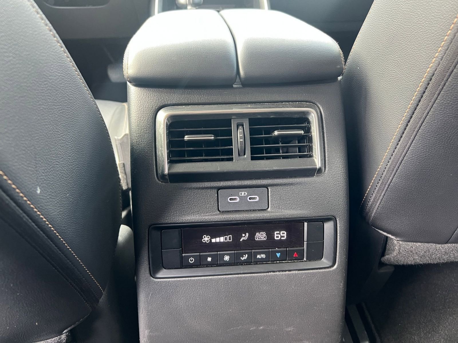 Thumbnail: 2025 Mazda CX-70 - 23