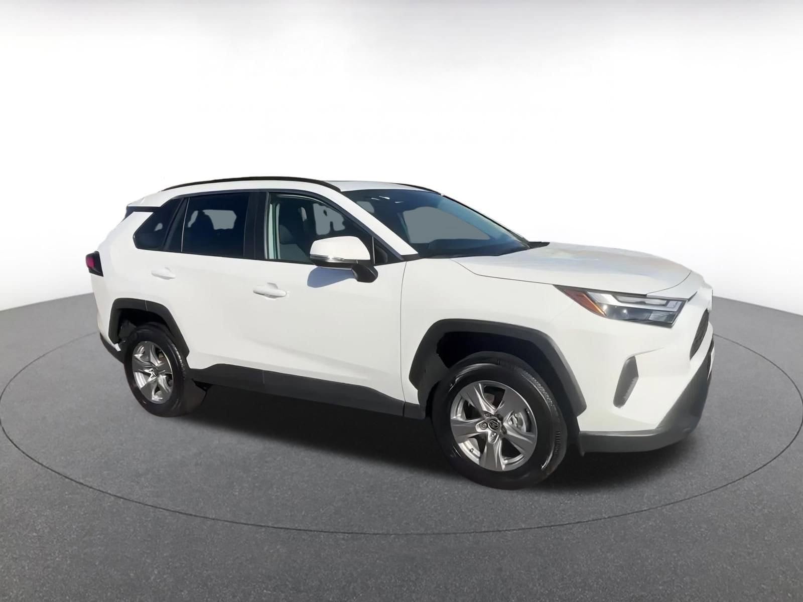 Thumbnail: 2025 Toyota RAV4 - 2