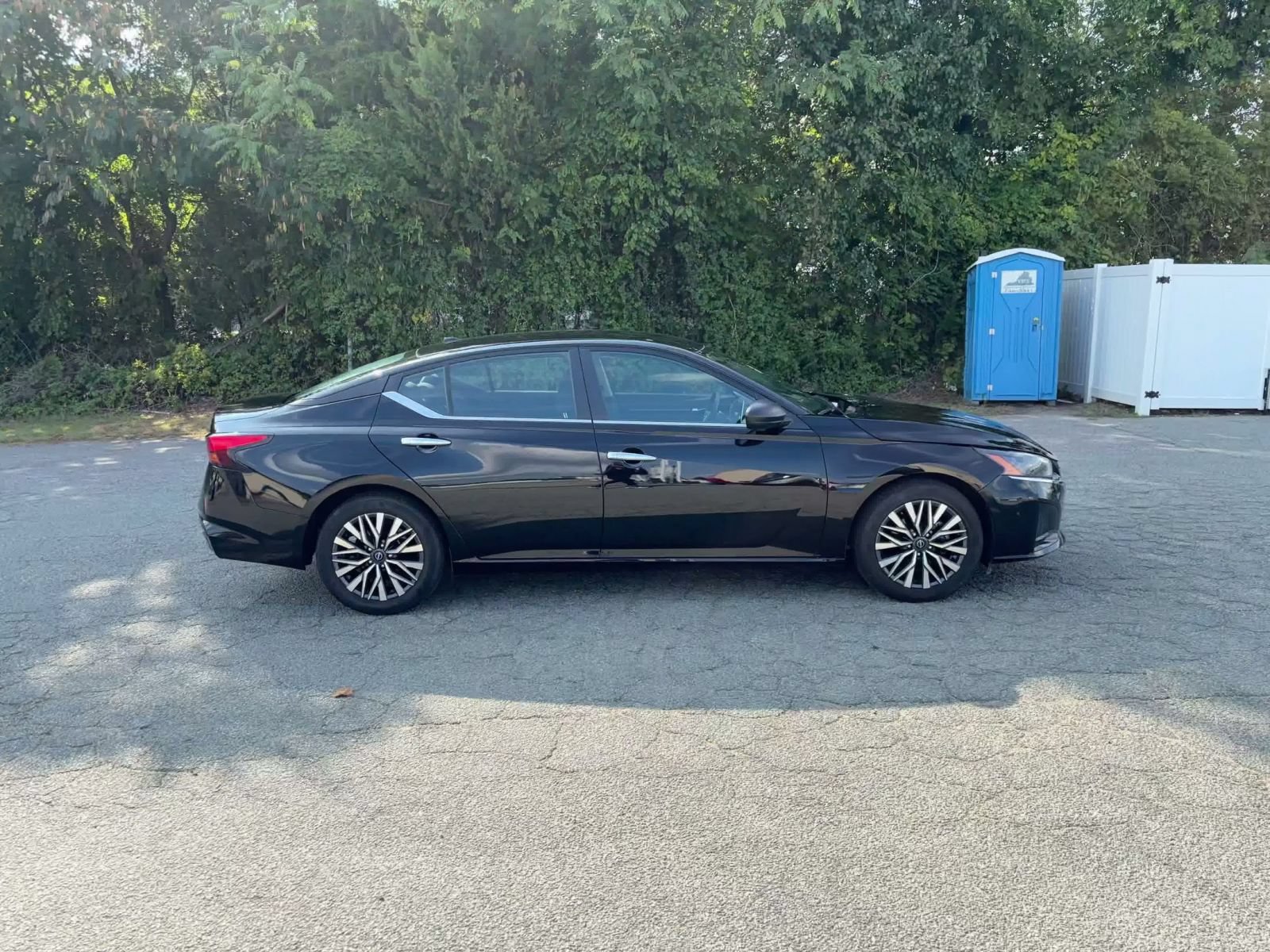 Thumbnail: 2025 Nissan Altima - 15