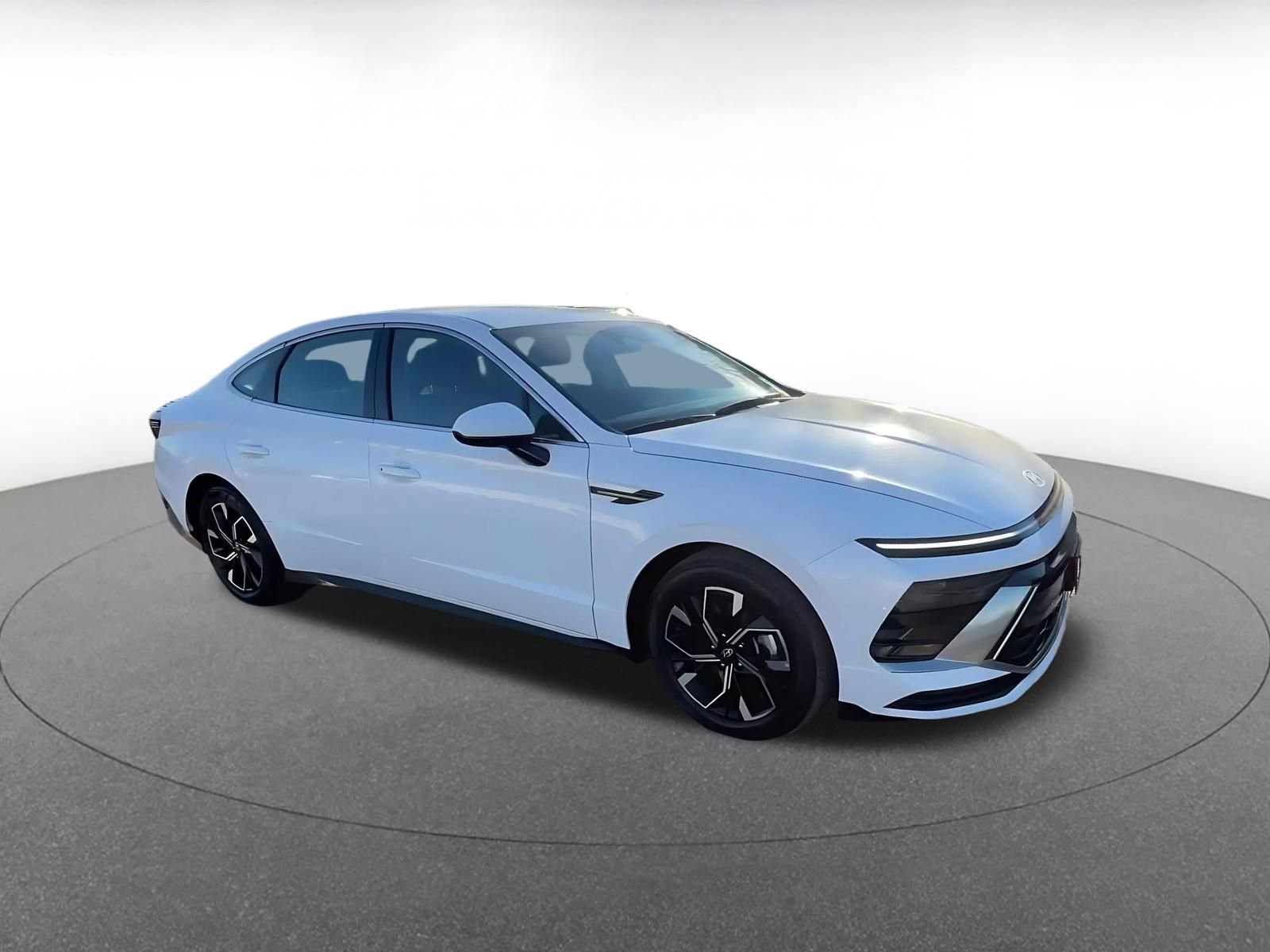 Thumbnail: 2025 Hyundai Sonata - 2