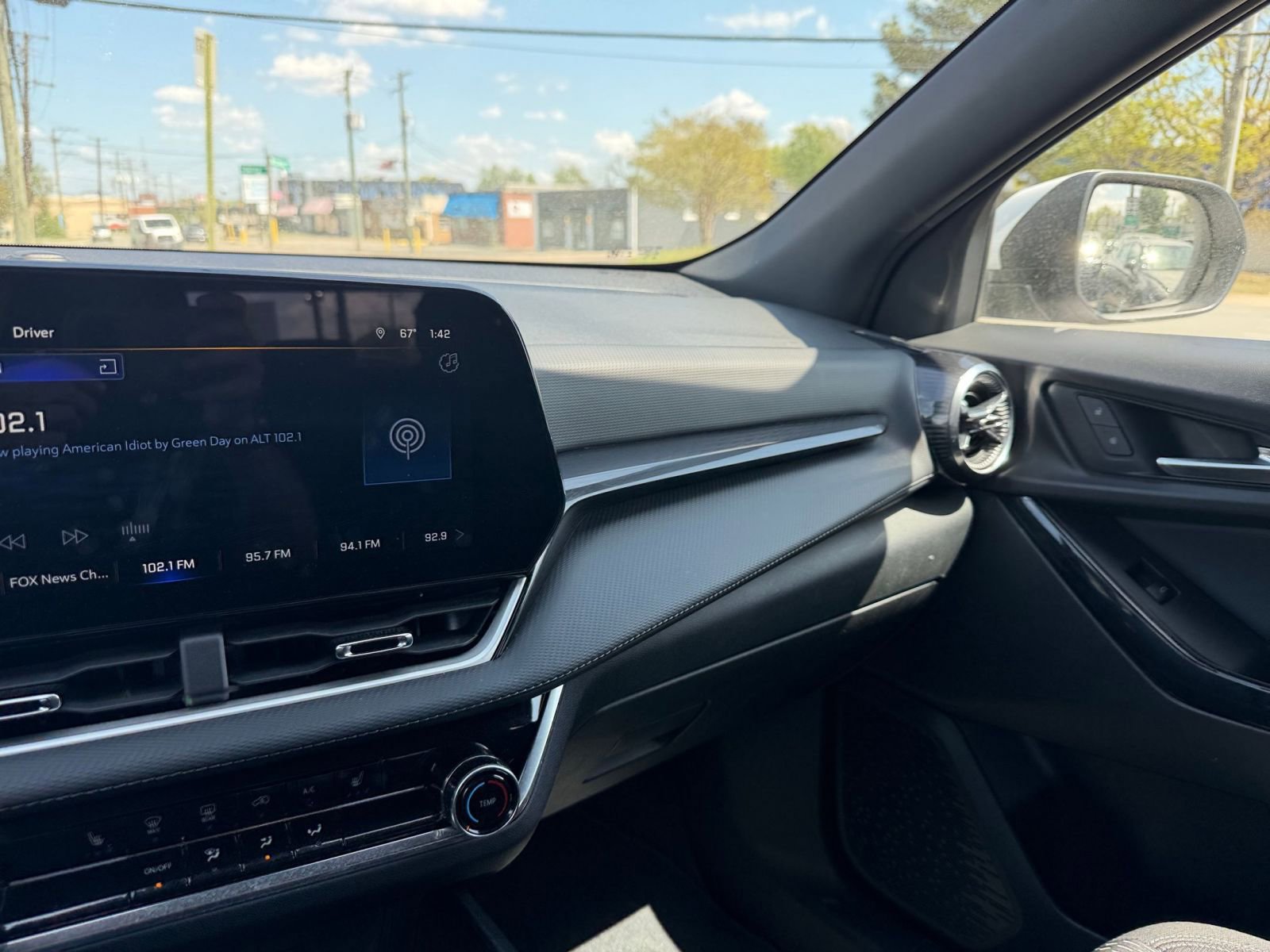 Thumbnail: 2025 Chevrolet Equinox - 35